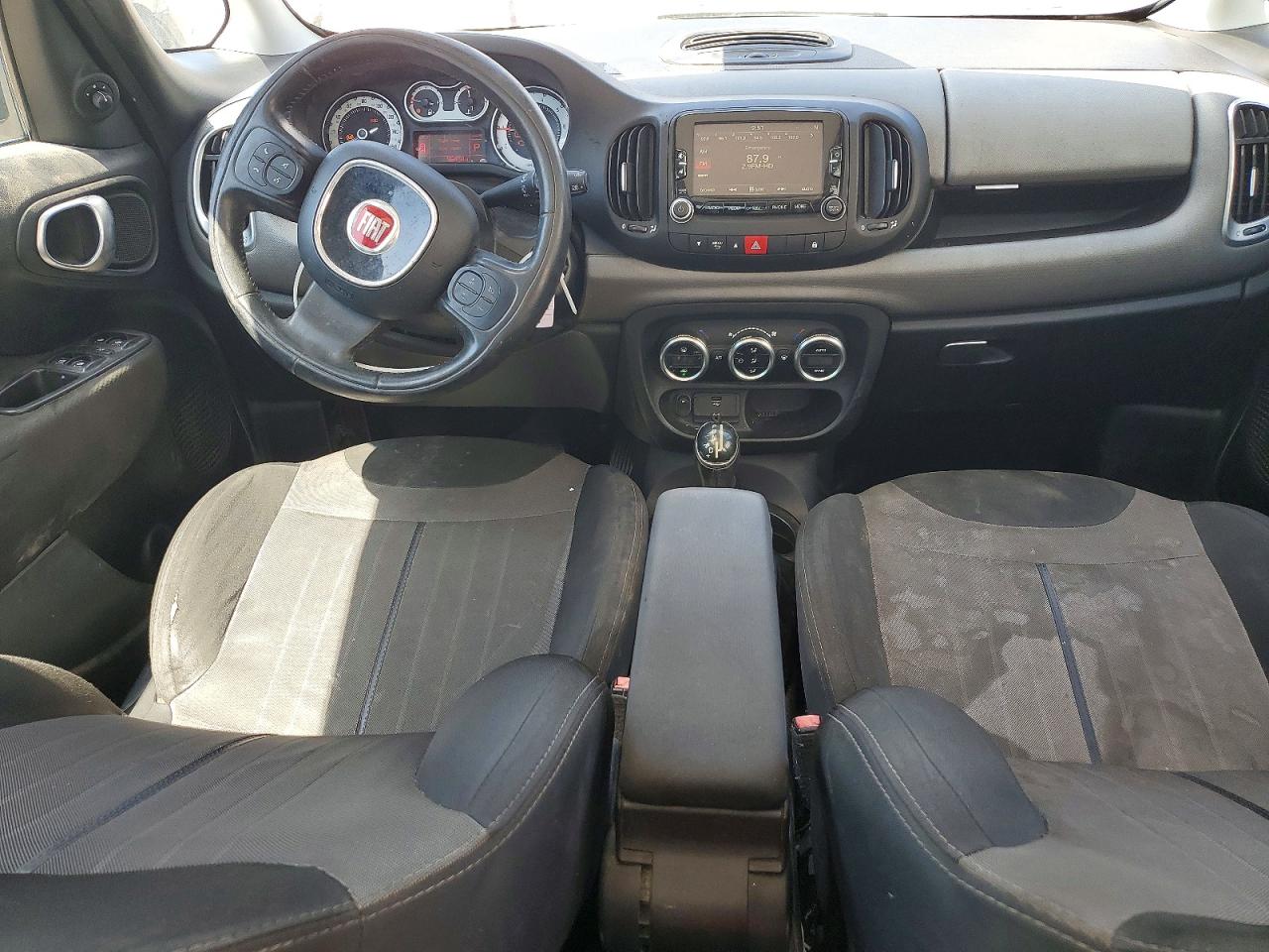 2015 Fiat 500l Easy Silver vin: ZFBCFABH8FZ031248