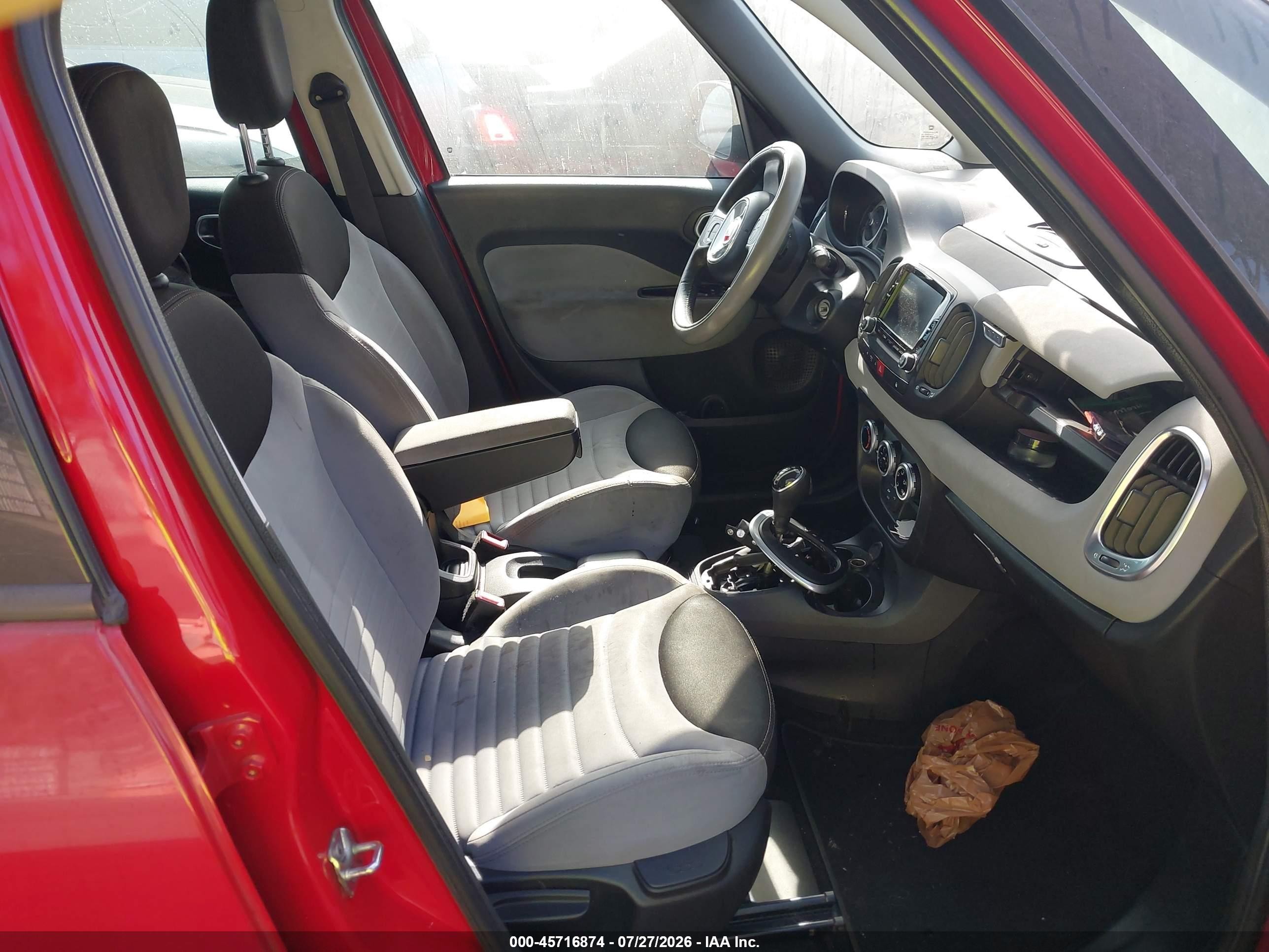 2014 Fiat 500l Easy Red vin: ZFBCFABH9EZ024940