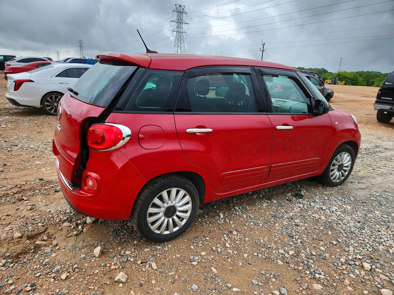 2014 Fiat 500l Easy Red vin: ZFBCFABHXEZ012652