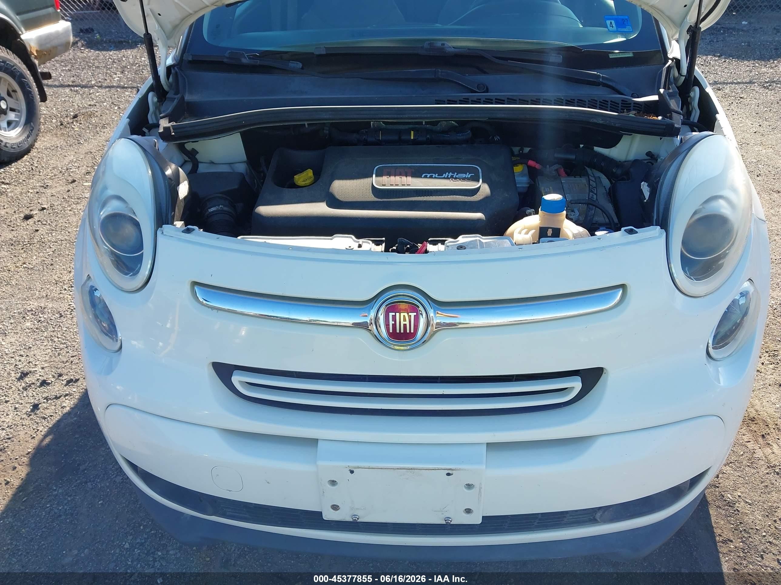 2014 Fiat 500l Lounge White vin: ZFBCFACH2EZ009100