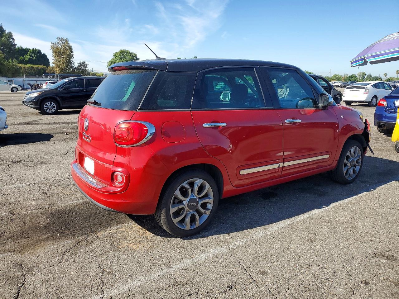 2015 Fiat 500l Lounge Red vin: ZFBCFACH2FZ033107