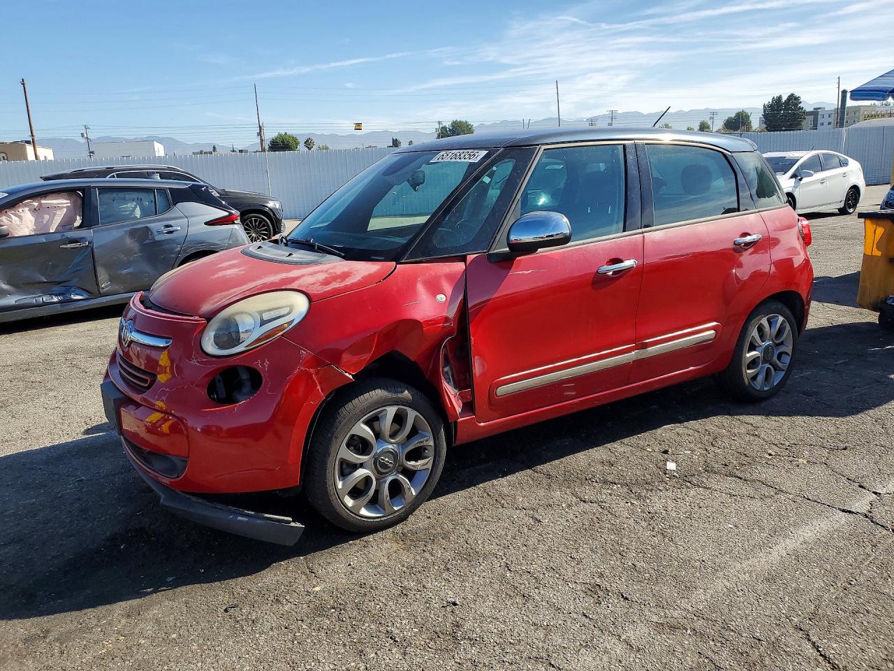 2015 Fiat 500l Lounge Red vin: ZFBCFACH2FZ033107