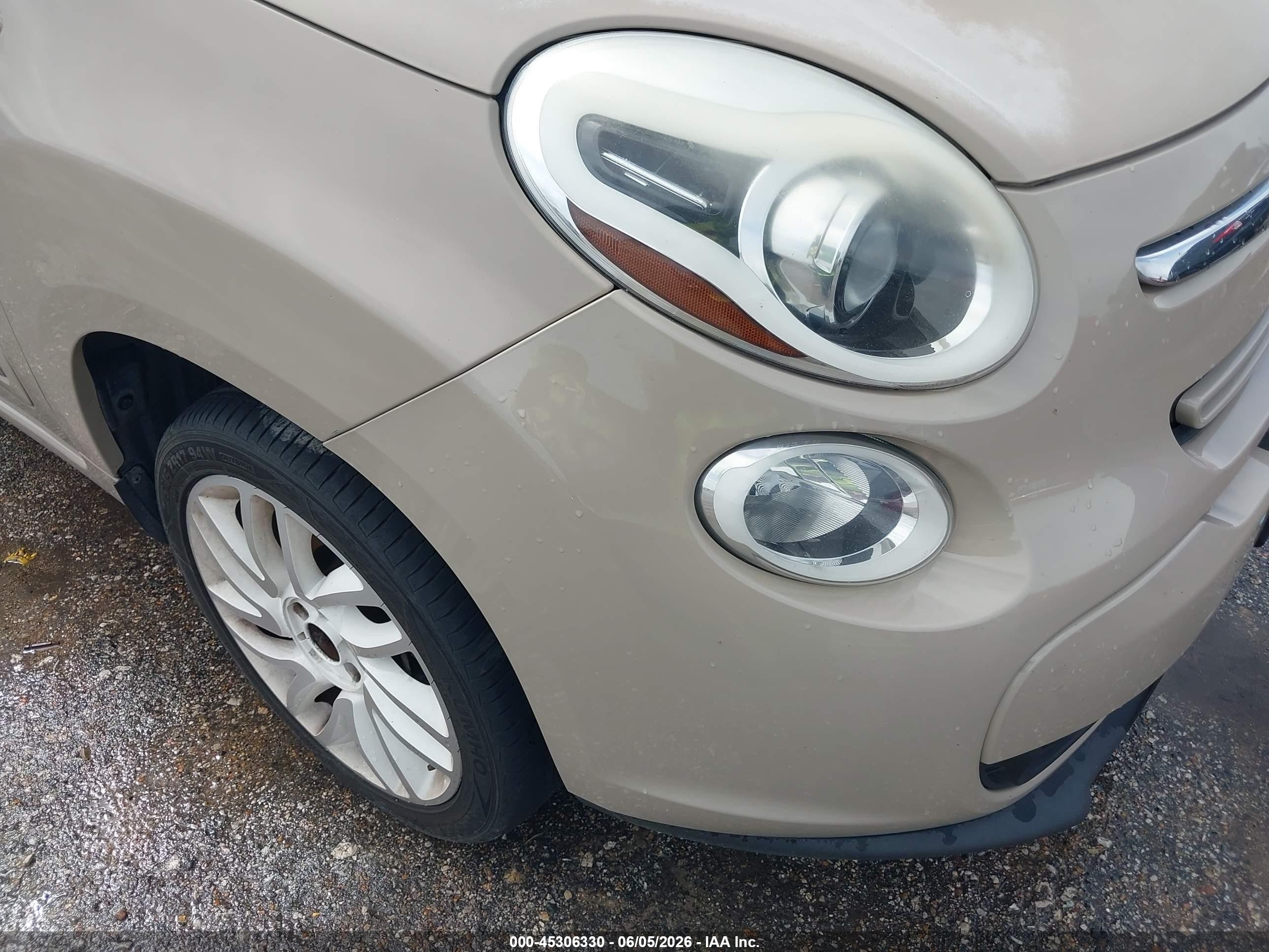 2015 Fiat 500l Lounge Tan vin: ZFBCFACH3FZ033181