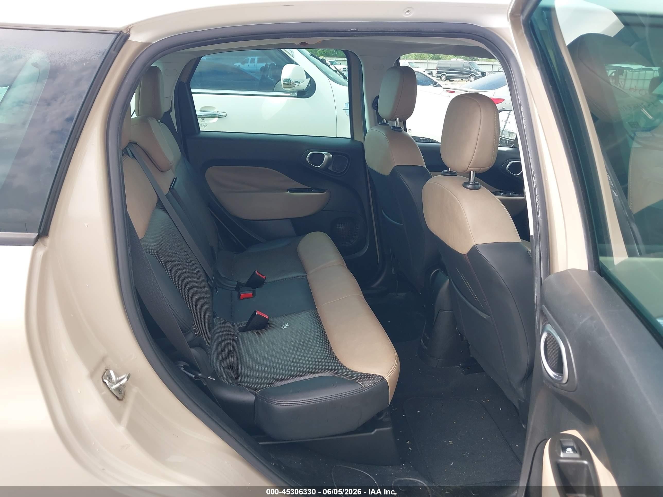 2015 Fiat 500l Lounge Tan vin: ZFBCFACH3FZ033181