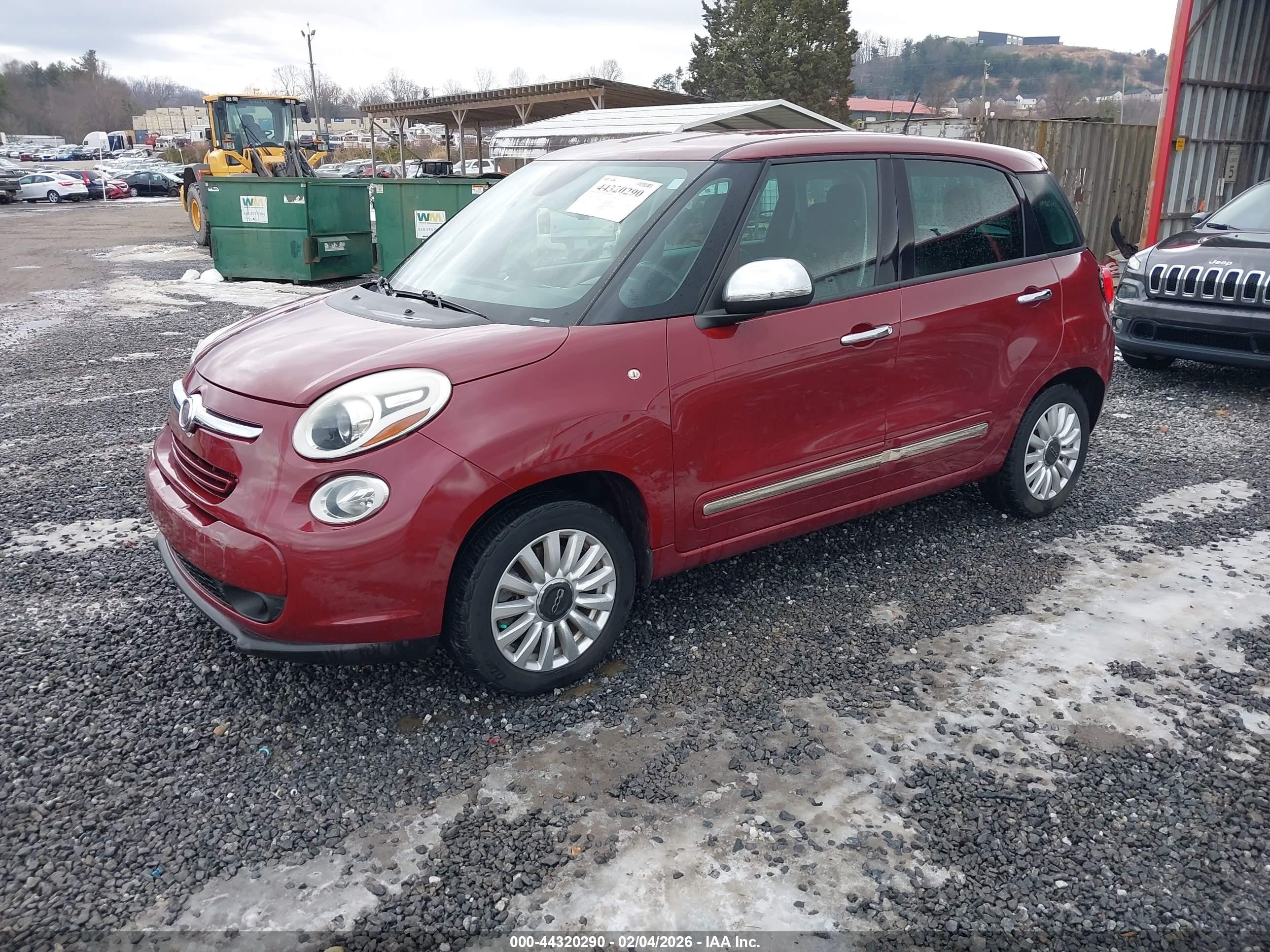 2015 Fiat 500l Lounge Burgundy vin: ZFBCFACH7FZ032258