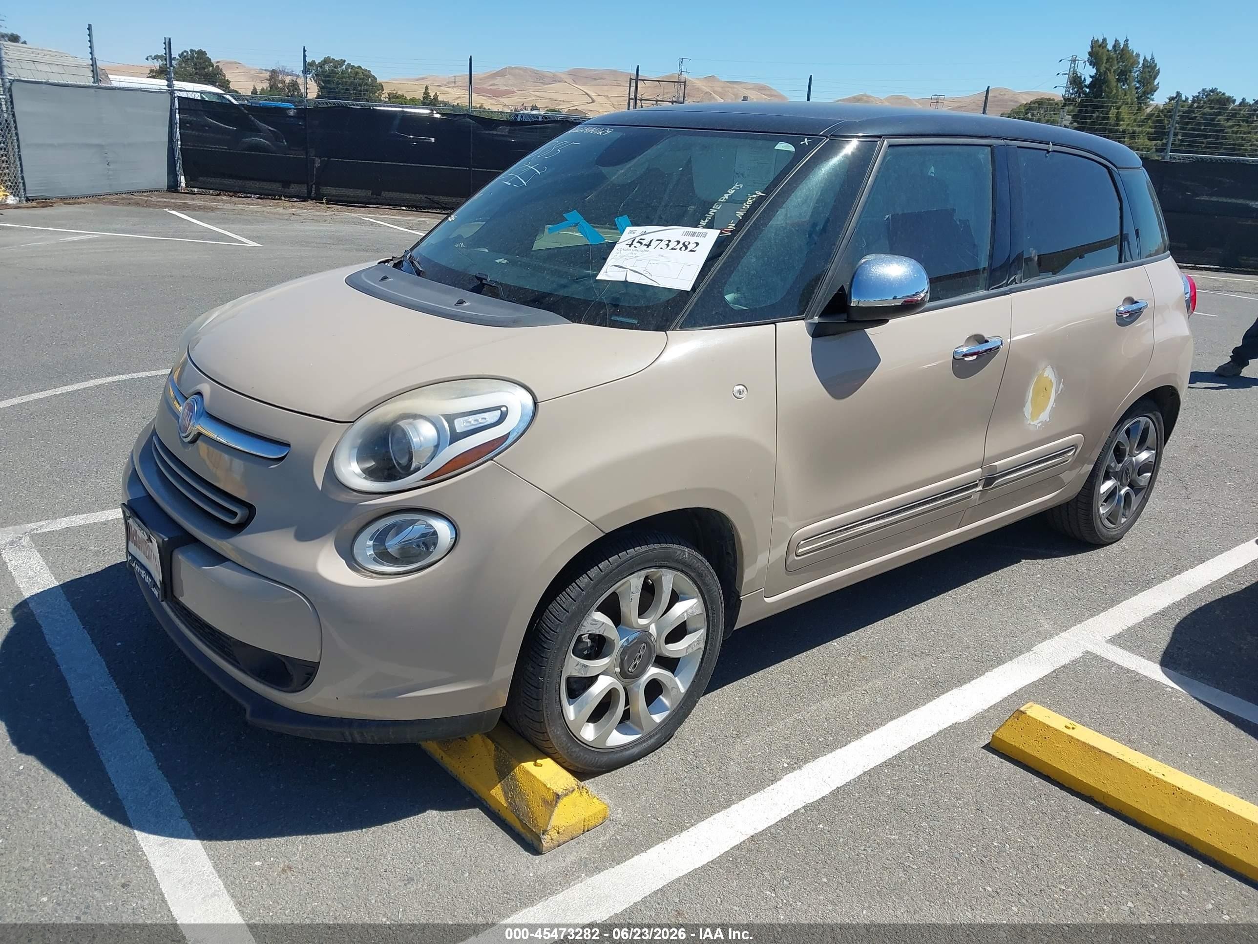 2015 Fiat 500l Lounge Tan vin: ZFBCFACH7FZ032891