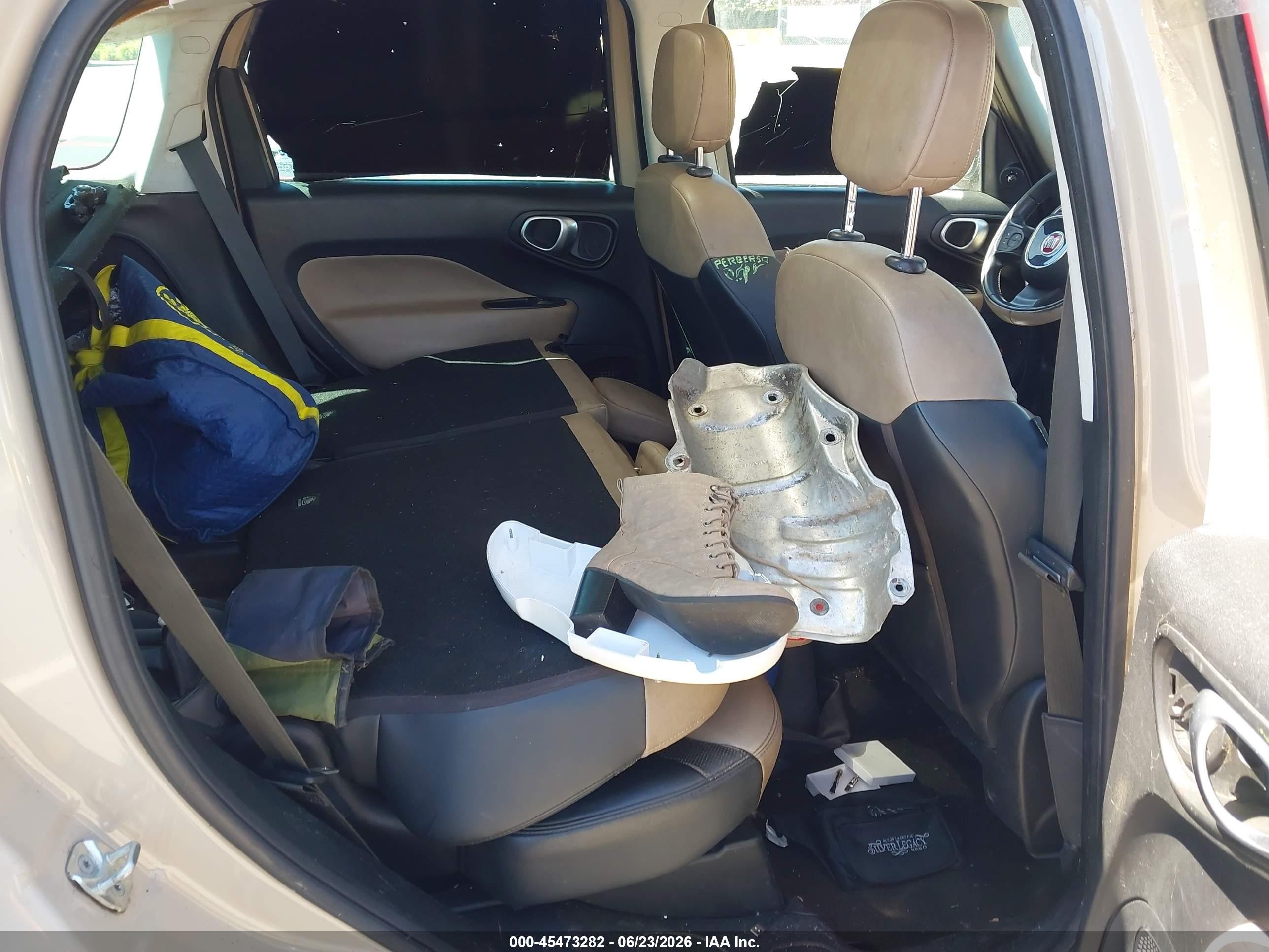 2015 Fiat 500l Lounge Tan vin: ZFBCFACH7FZ032891