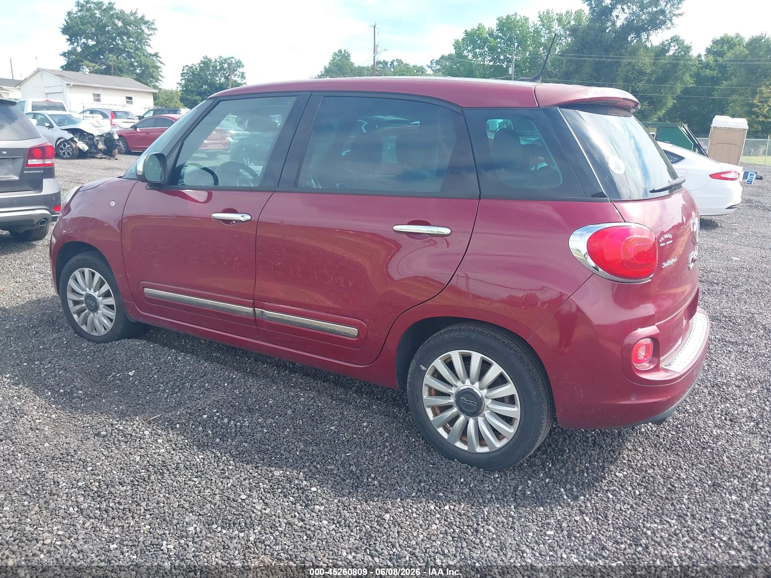 2014 Fiat 500l Lounge Red vin: ZFBCFACH8EZ029934