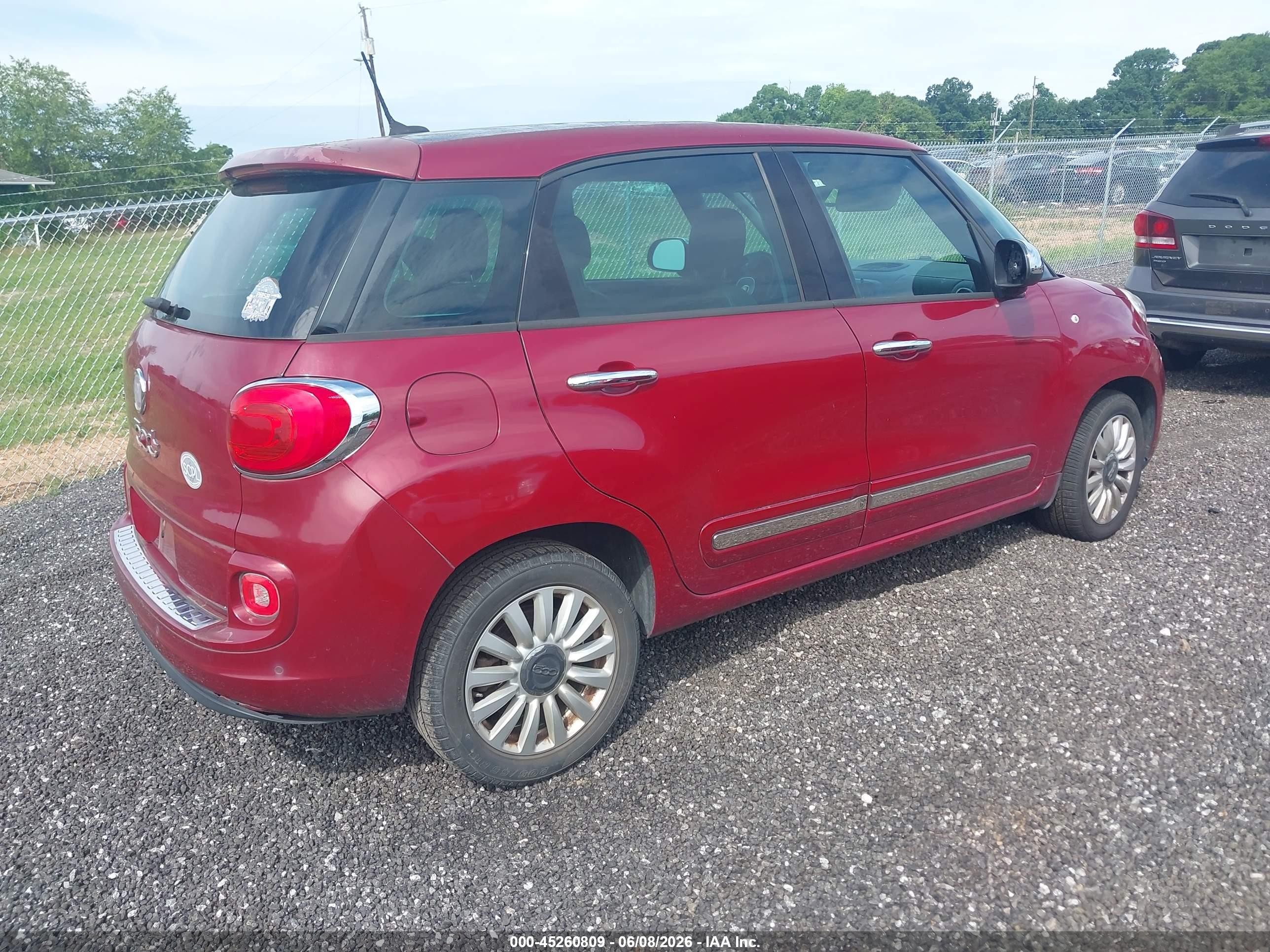 2014 Fiat 500l Lounge Red vin: ZFBCFACH8EZ029934