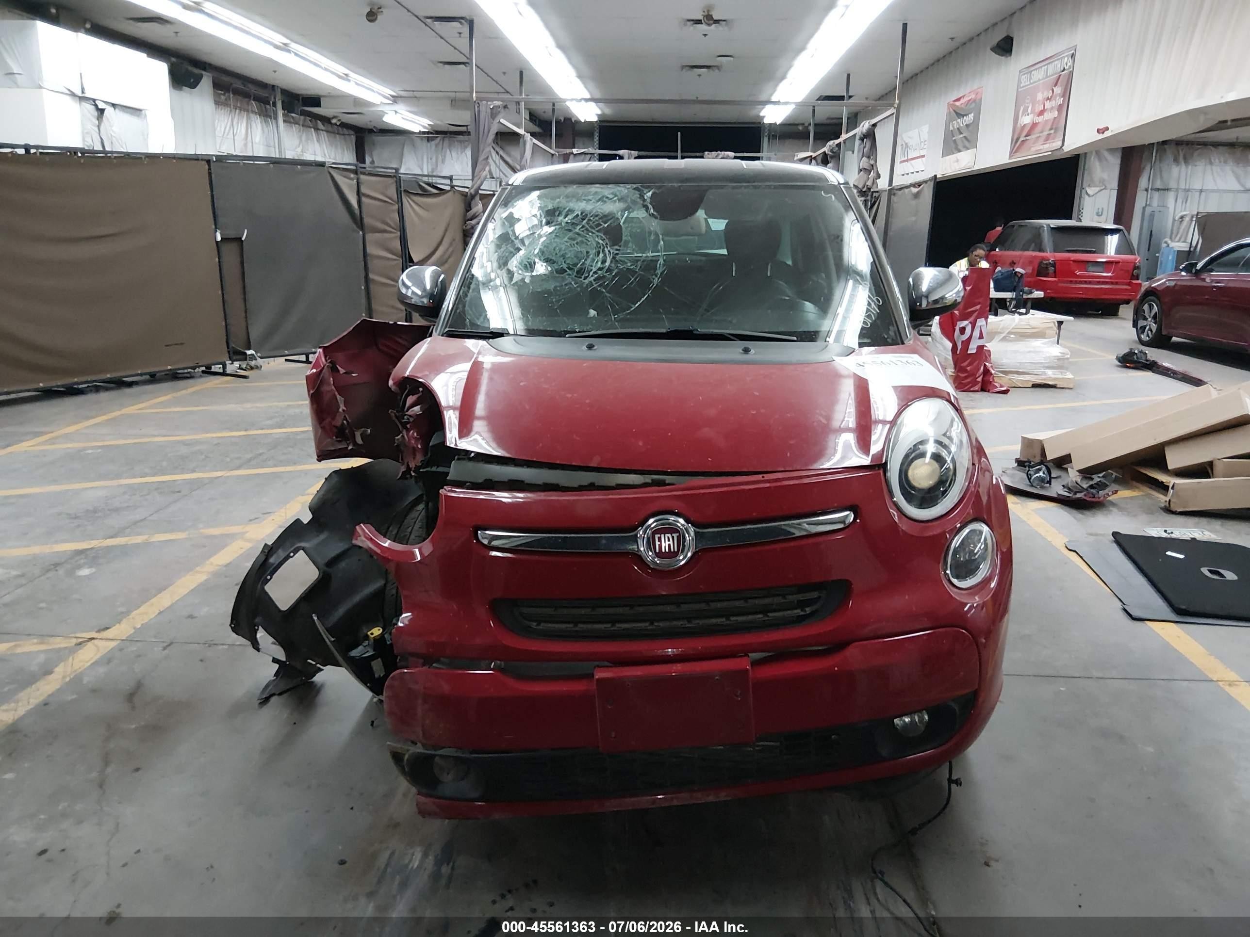 2014 Fiat 500l Lounge Красный vin: ZFBCFACHXEZ015176