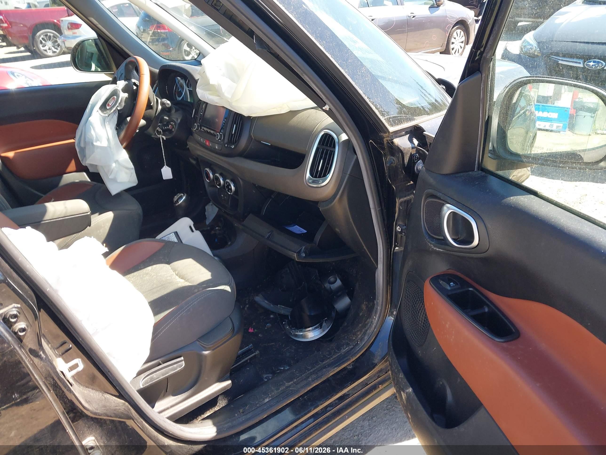 2014 Fiat 500l Trekking Black vin: ZFBCFADH0EZ010745
