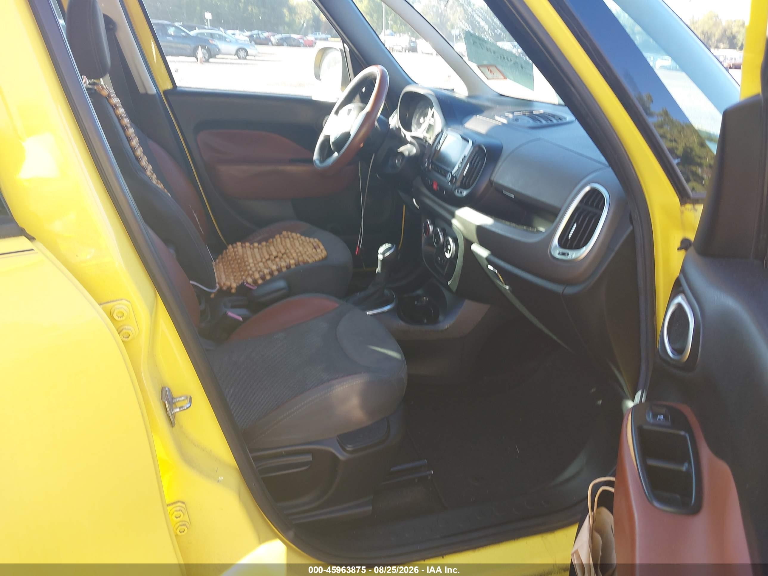 2014 Fiat 500l Trekking Yellow vin: ZFBCFADH2EZ021228