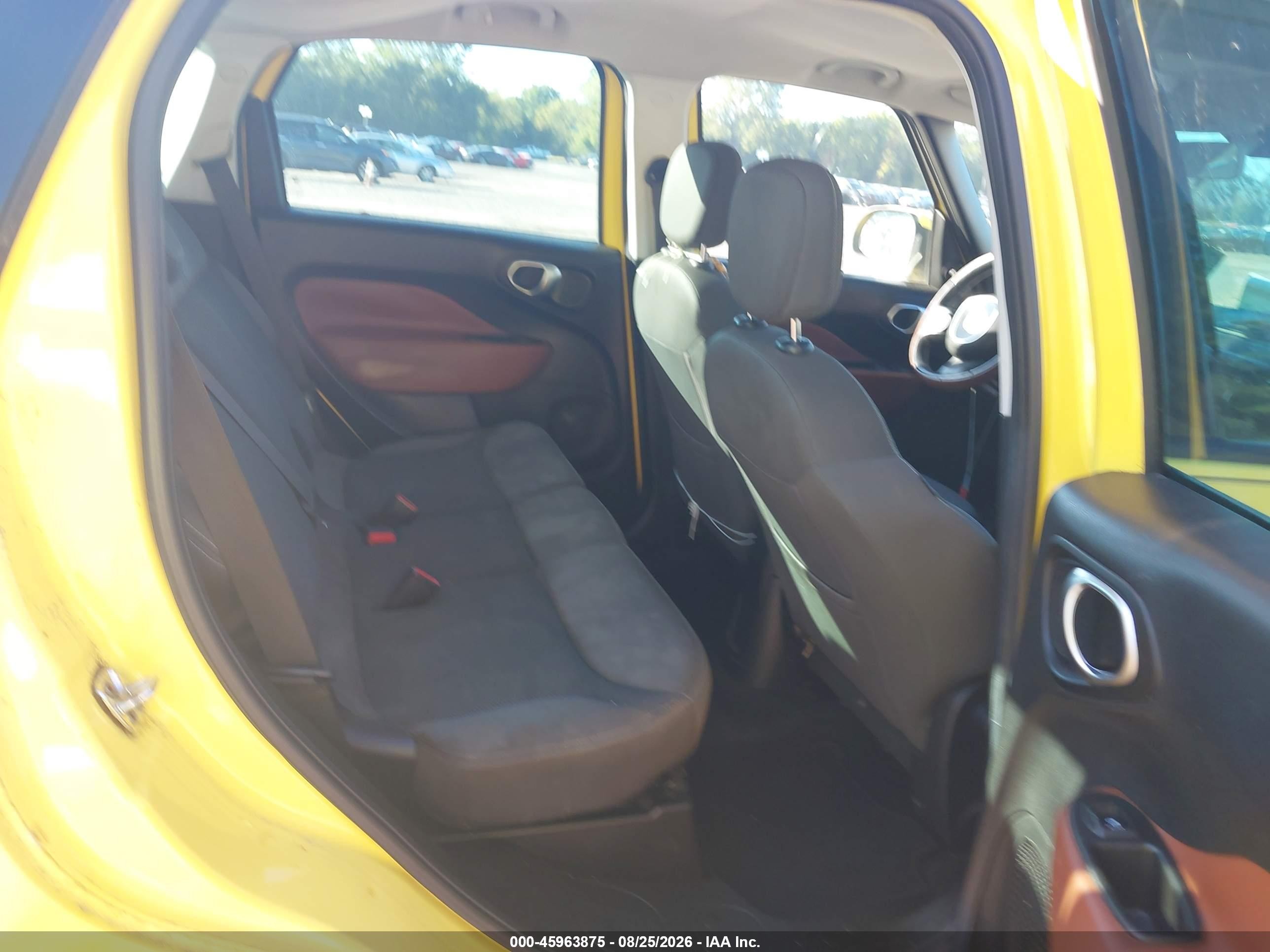 2014 Fiat 500l Trekking Yellow vin: ZFBCFADH2EZ021228