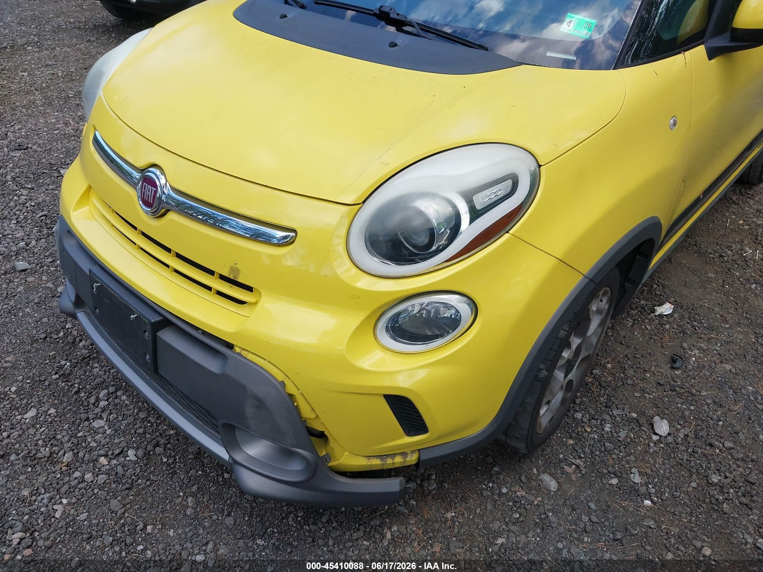 2015 Fiat 500l Trekking Yellow vin: ZFBCFADH2FZ031050