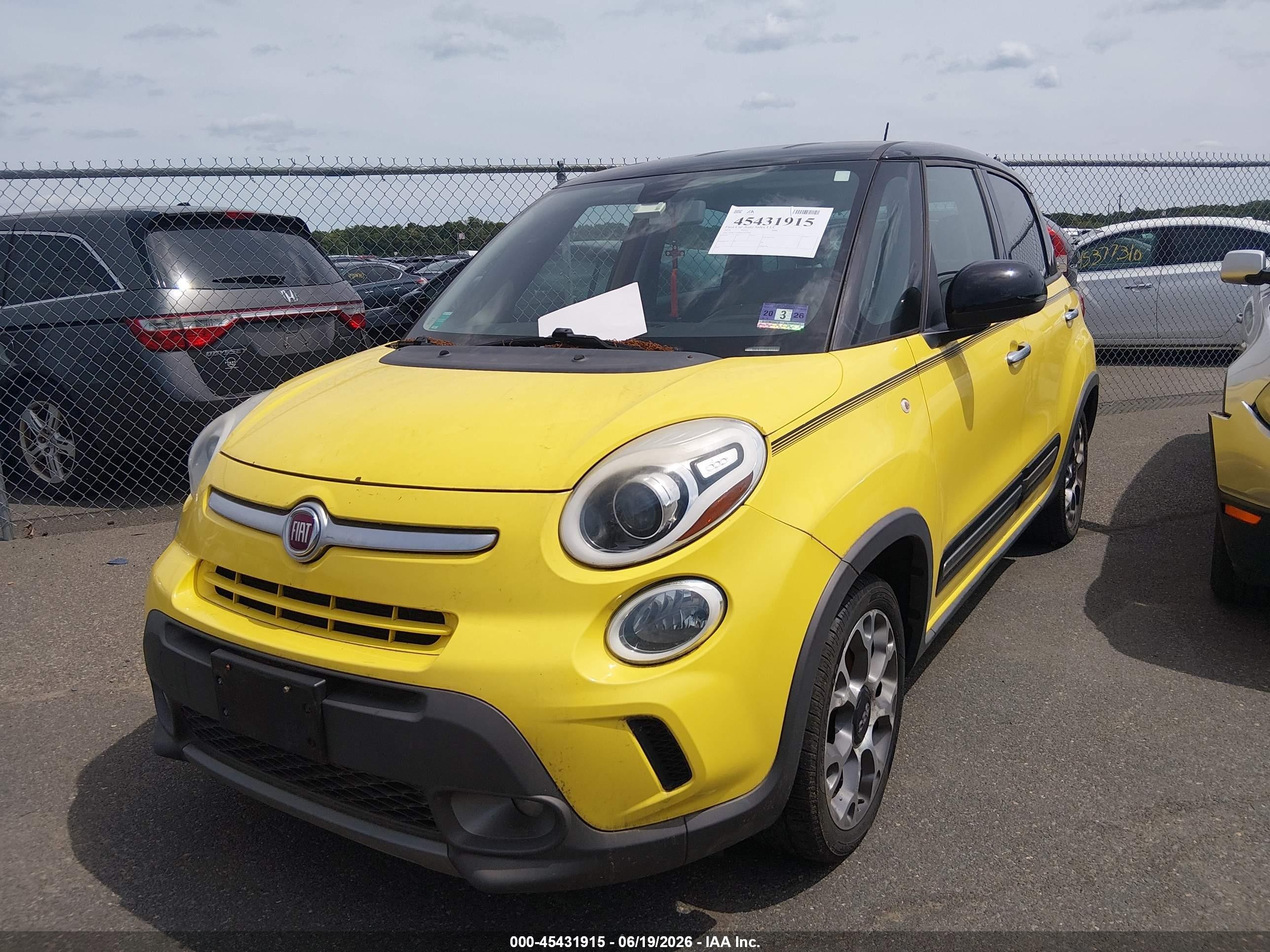 2014 Fiat 500l Trekking Yellow vin: ZFBCFADH4EZ023594