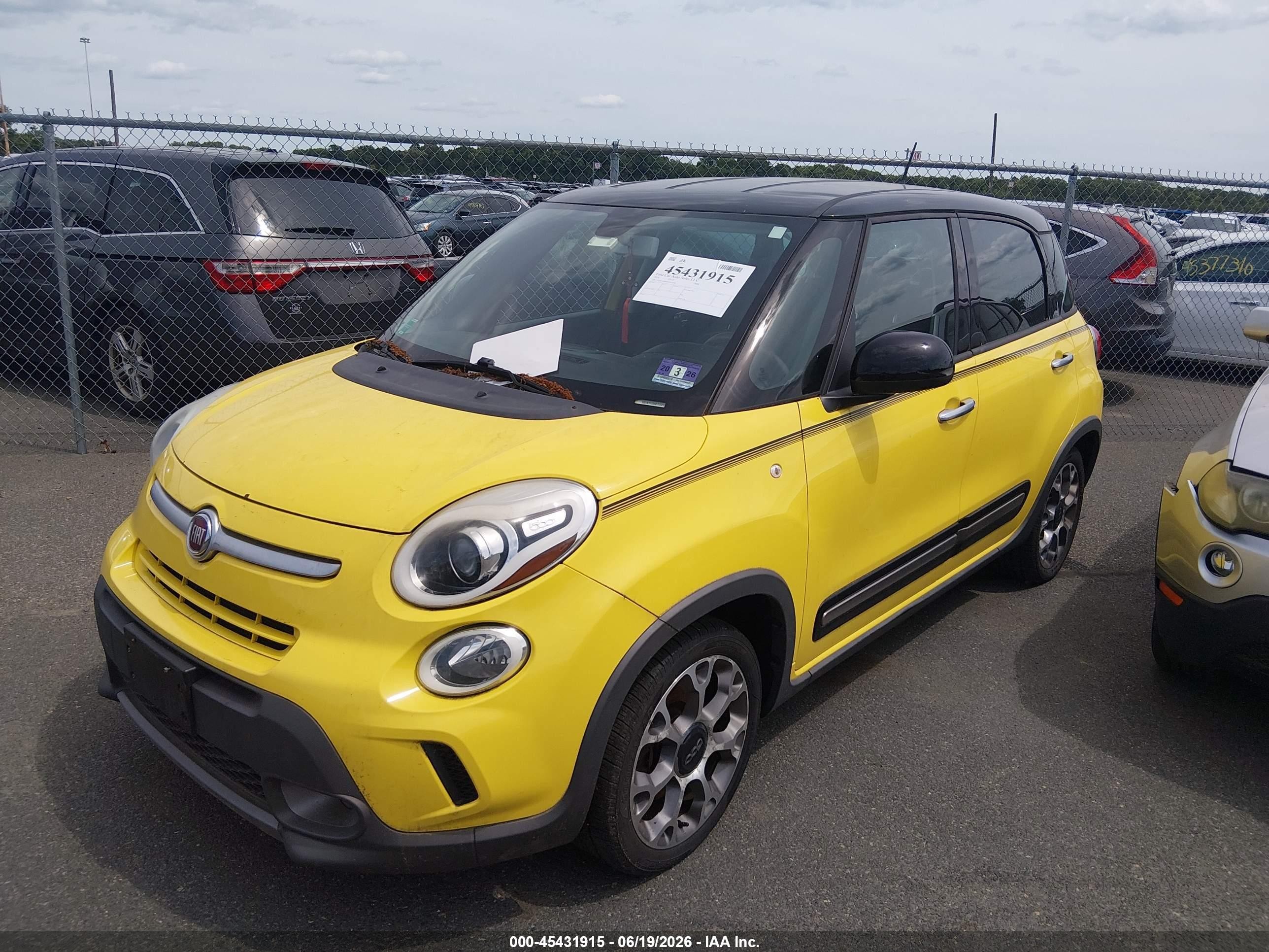 2014 Fiat 500l Trekking Yellow vin: ZFBCFADH4EZ023594