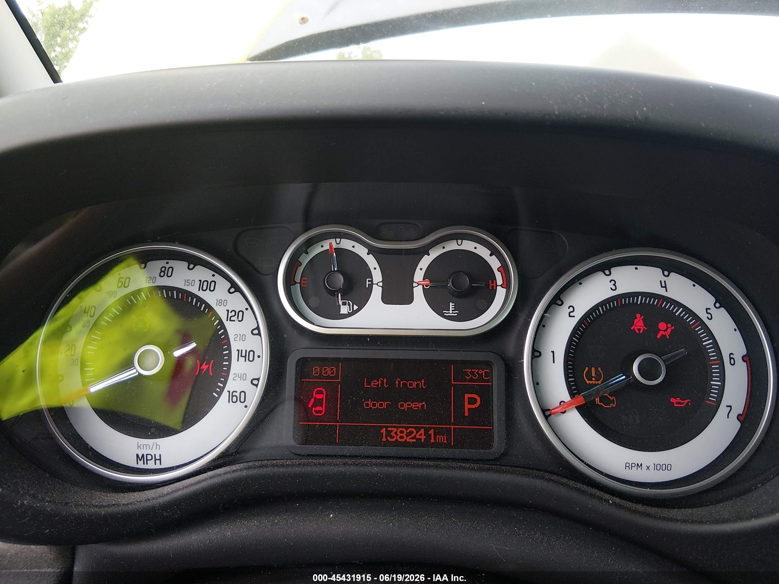 2014 Fiat 500l Trekking Yellow vin: ZFBCFADH4EZ023594