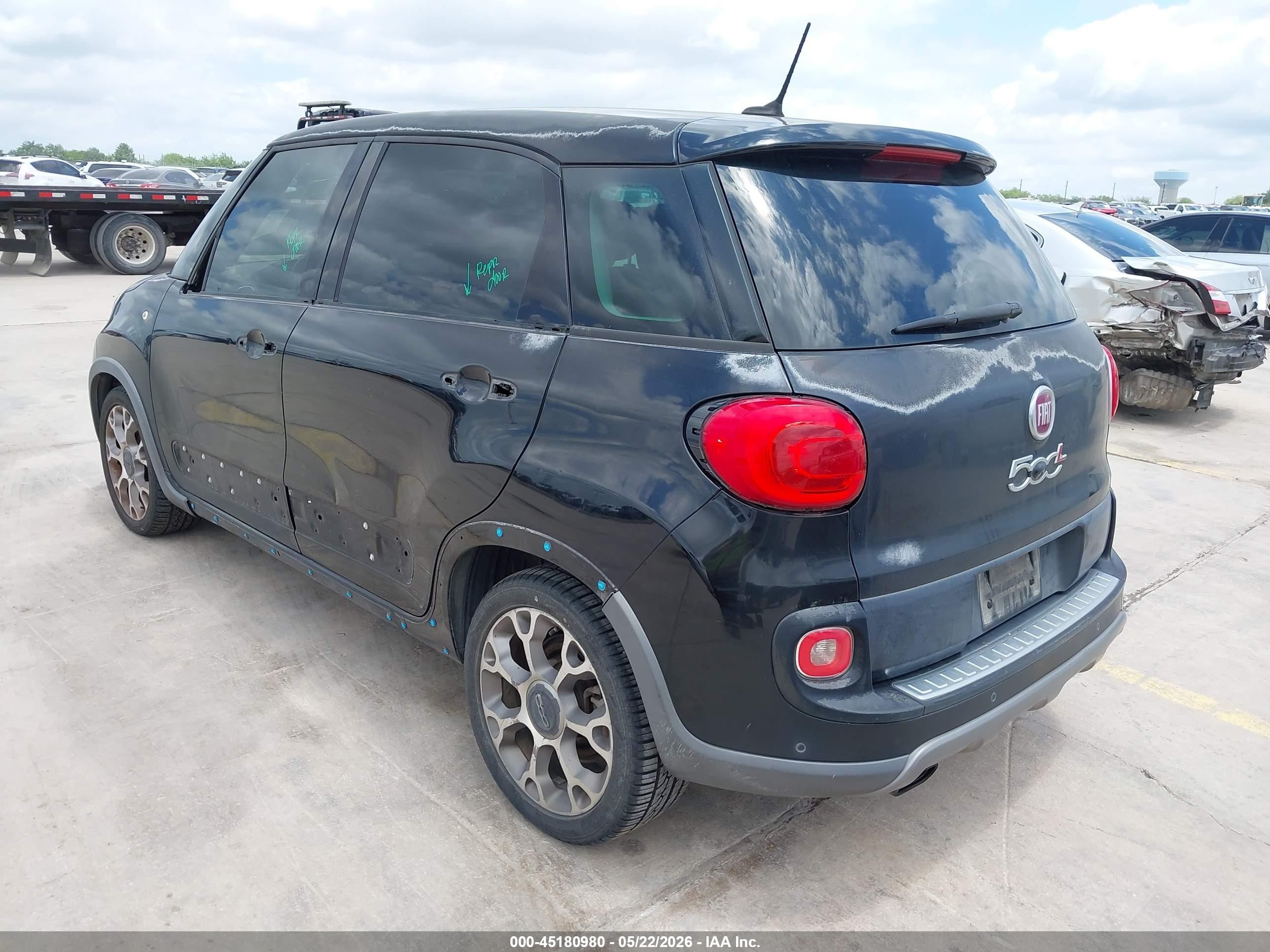 2014 Fiat 500l Trekking Черный vin: ZFBCFADH5EZ012068