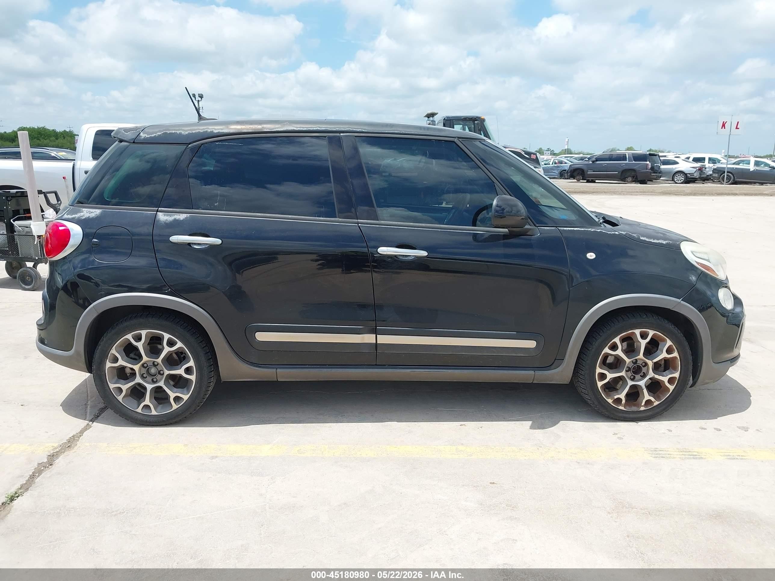 2014 Fiat 500l Trekking Черный vin: ZFBCFADH5EZ012068