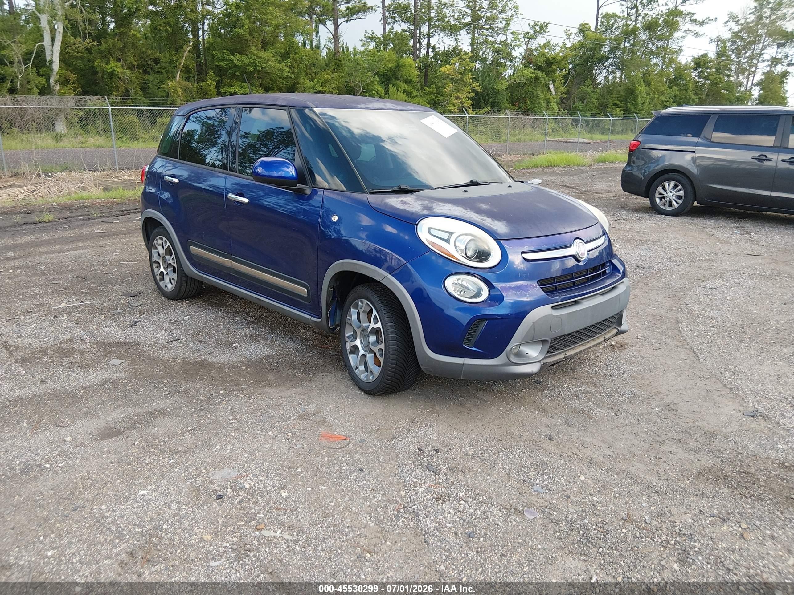 2015 Fiat 500l Trekking Blue vin: ZFBCFADH5FZ031351