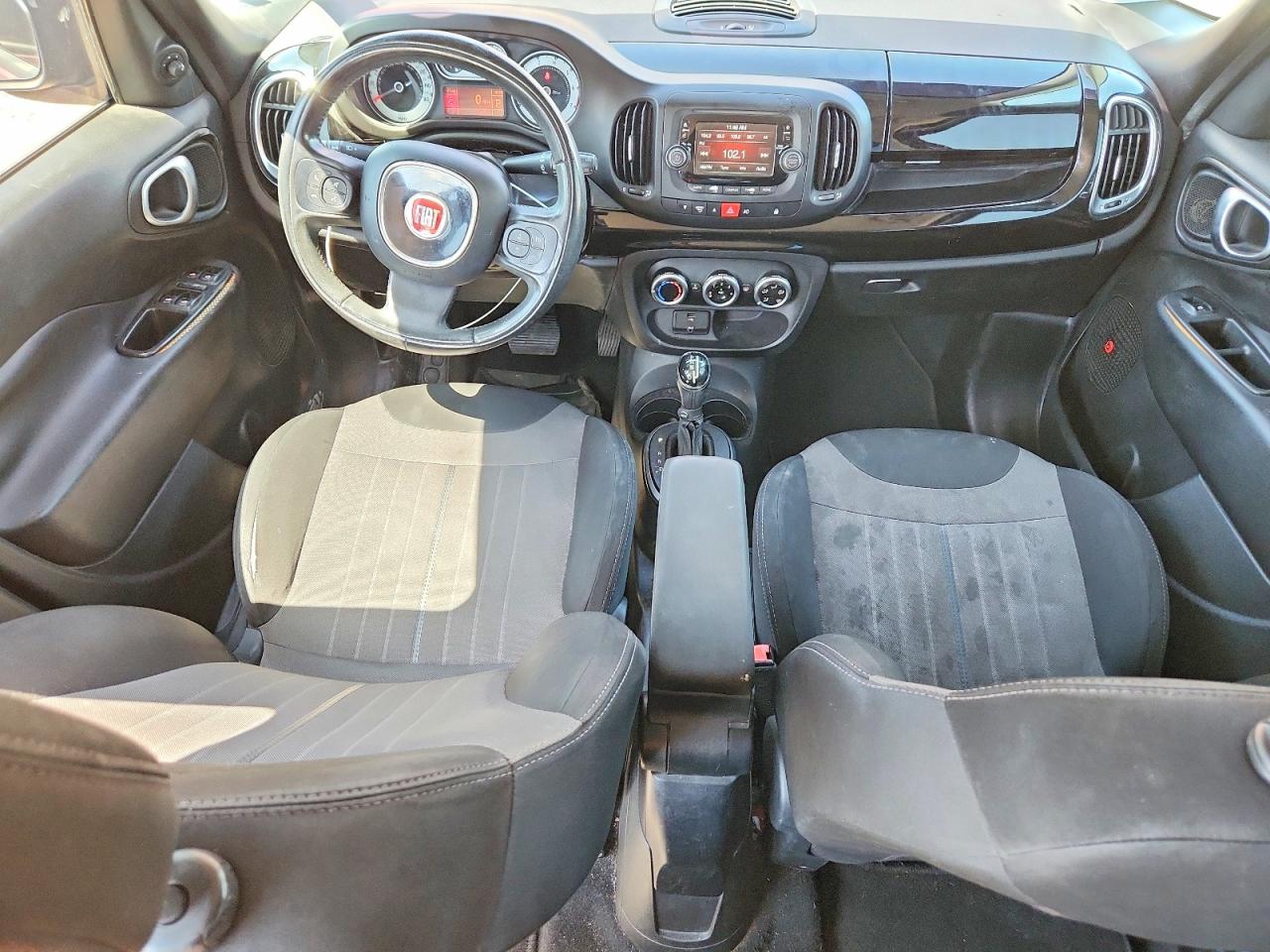 2015 Fiat 500l Trekking Burgundy vin: ZFBCFADH5FZ031964