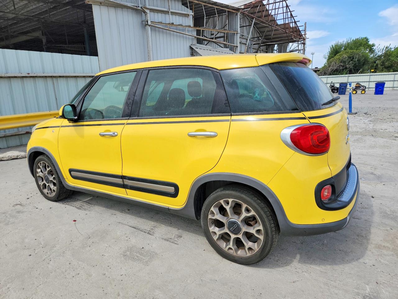 2014 Fiat 500l Trekking Yellow vin: ZFBCFADH6EZ018851