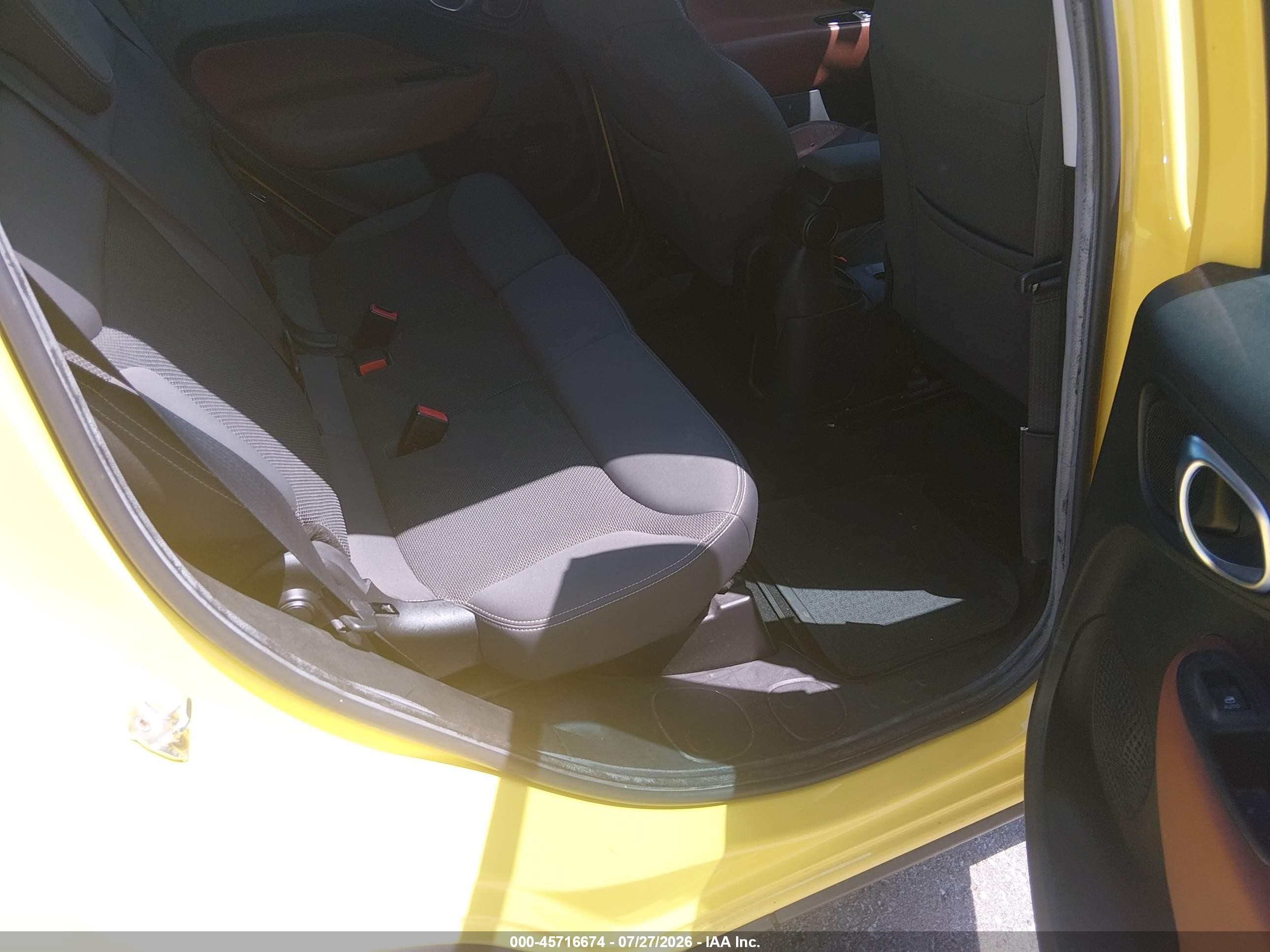 2014 Fiat 500l Trekking Yellow vin: ZFBCFADH6EZ020647