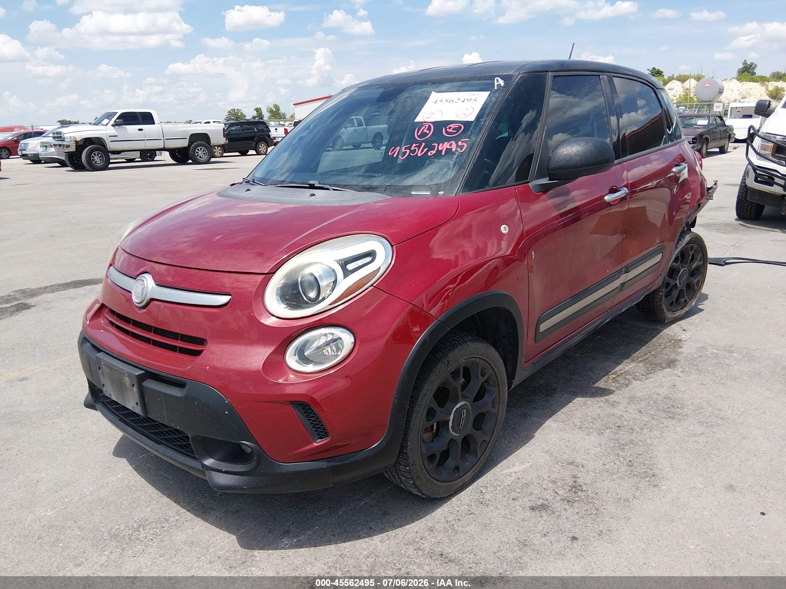 2015 Fiat 500l Urbana Trekking Burgundy vin: ZFBCFADH7FZ031559