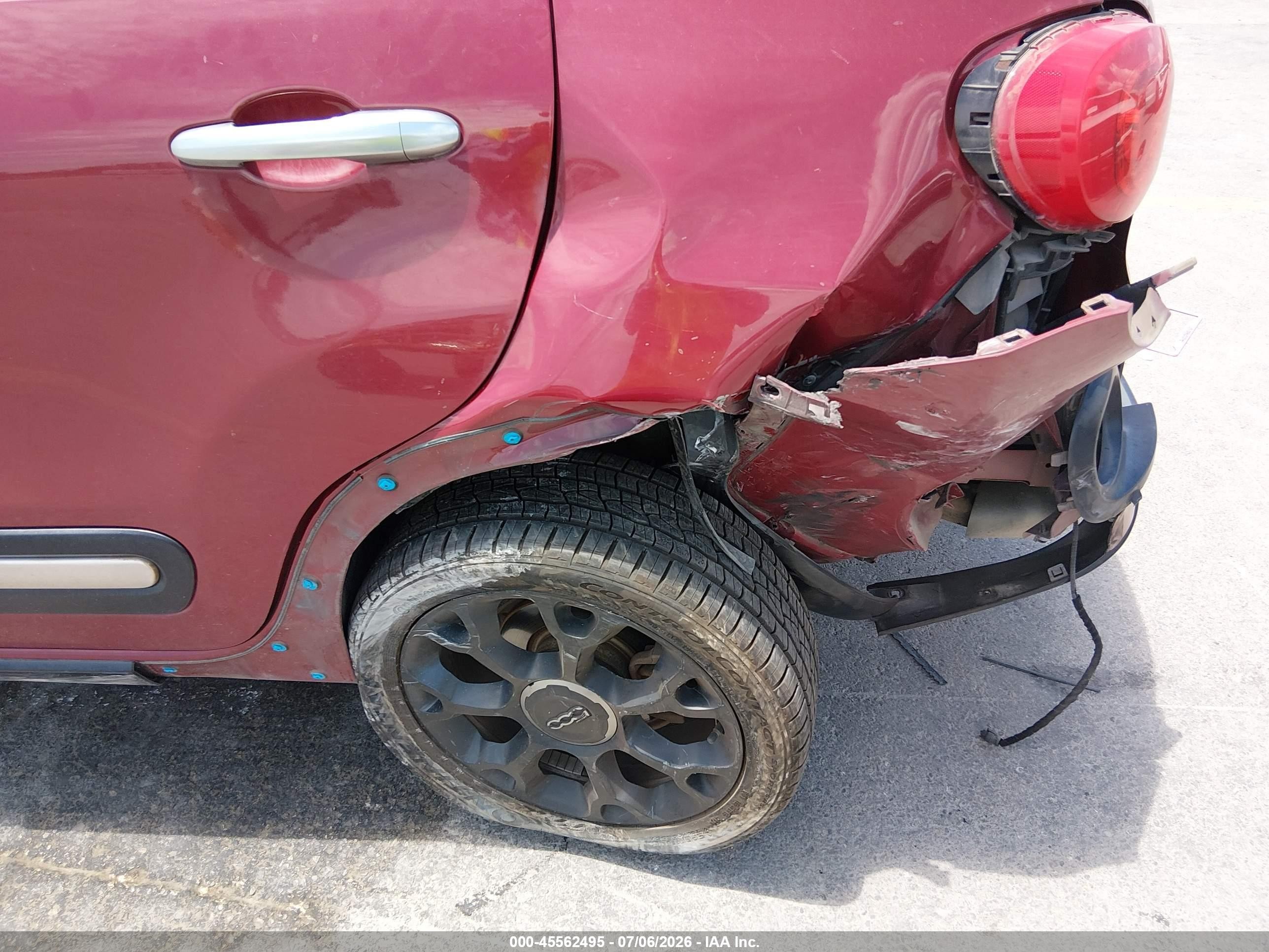 2015 Fiat 500l Urbana Trekking Burgundy vin: ZFBCFADH7FZ031559