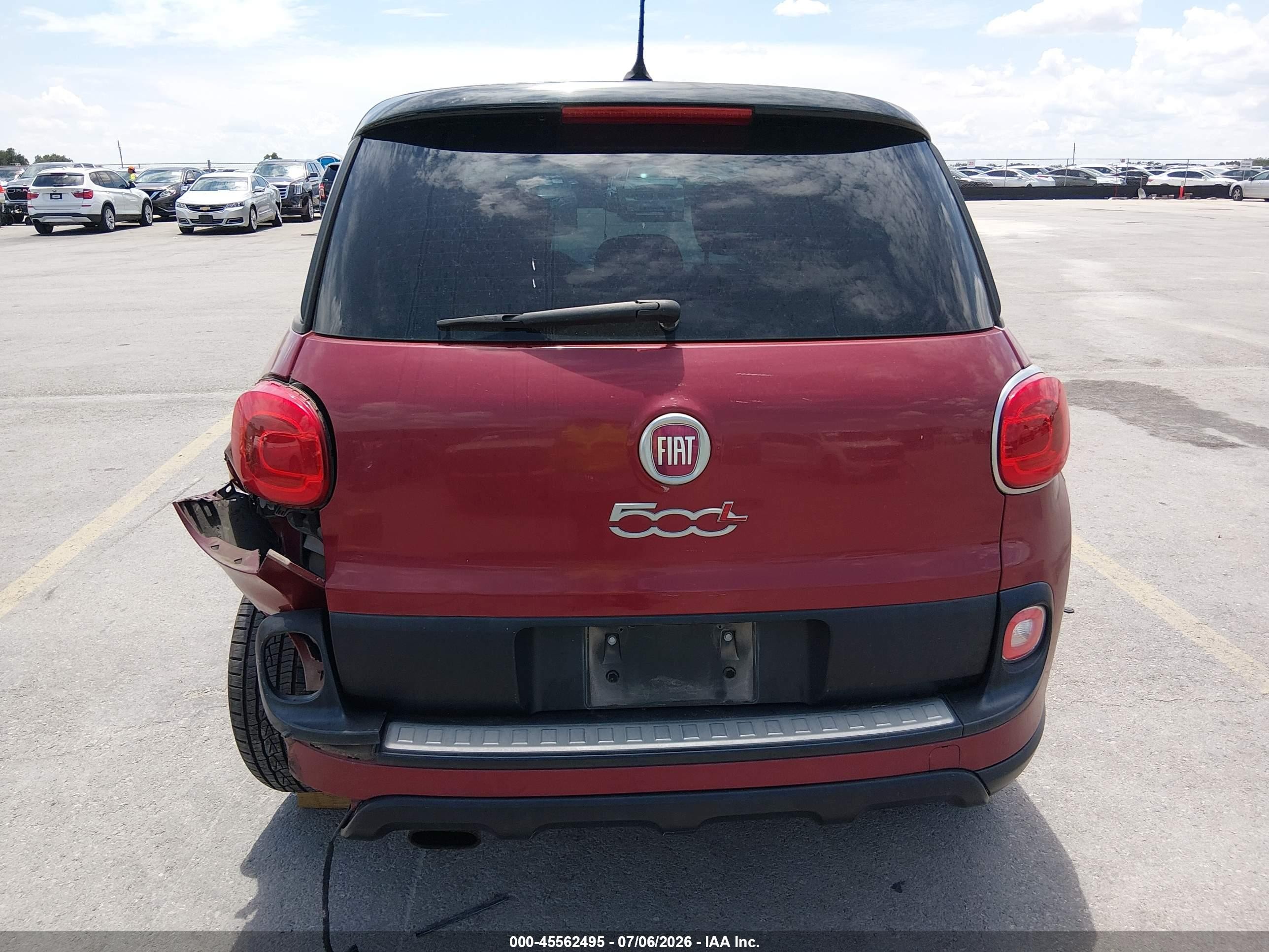 2015 Fiat 500l Urbana Trekking Burgundy vin: ZFBCFADH7FZ031559