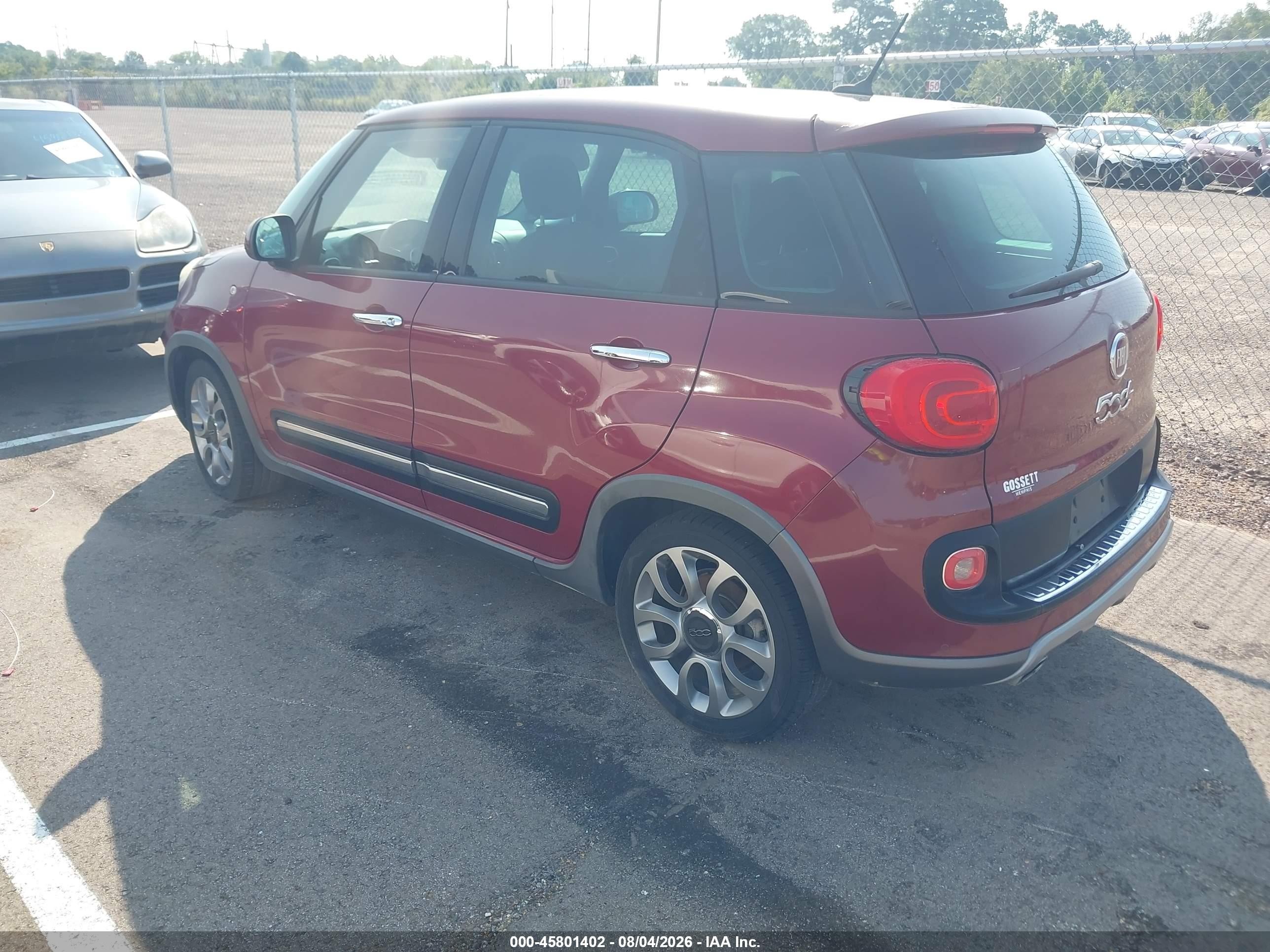 2015 Fiat 500l Trekking Burgundy vin: ZFBCFADH7FZ033828