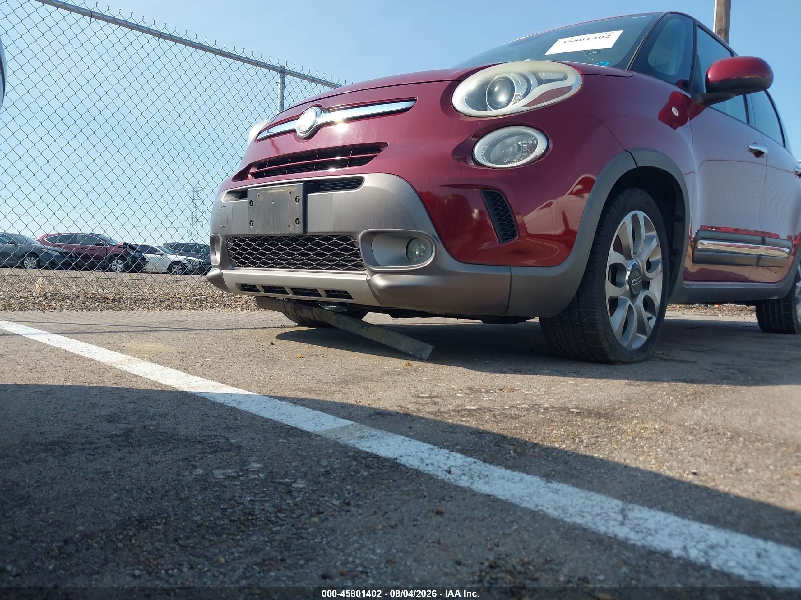 2015 Fiat 500l Trekking Burgundy vin: ZFBCFADH7FZ033828