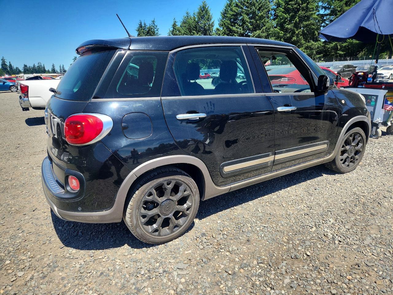 2014 Fiat 500l Trekking Black vin: ZFBCFADHXEZ018240