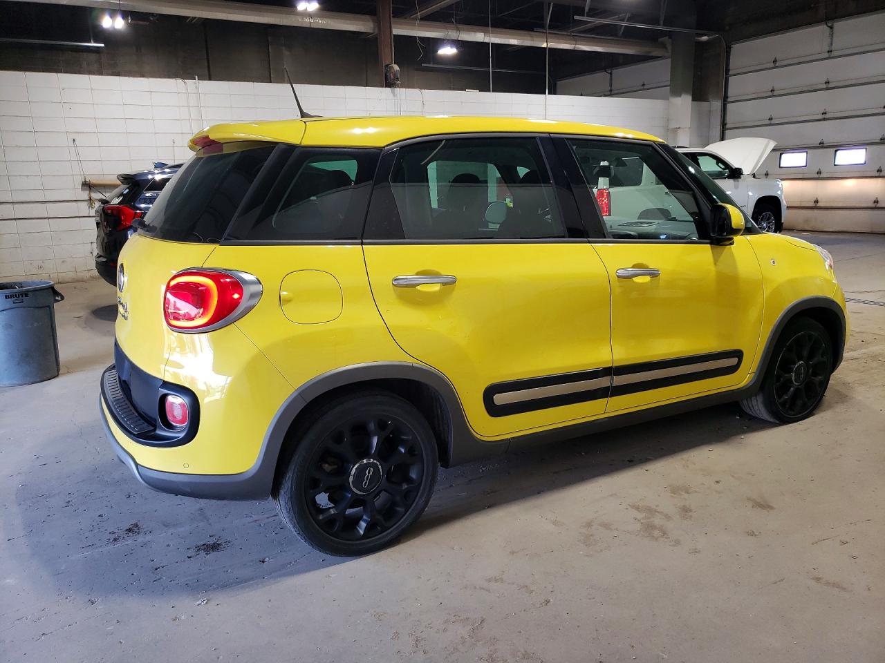 2014 Fiat 500l Trekking Yellow vin: ZFBCFADHXEZ023602