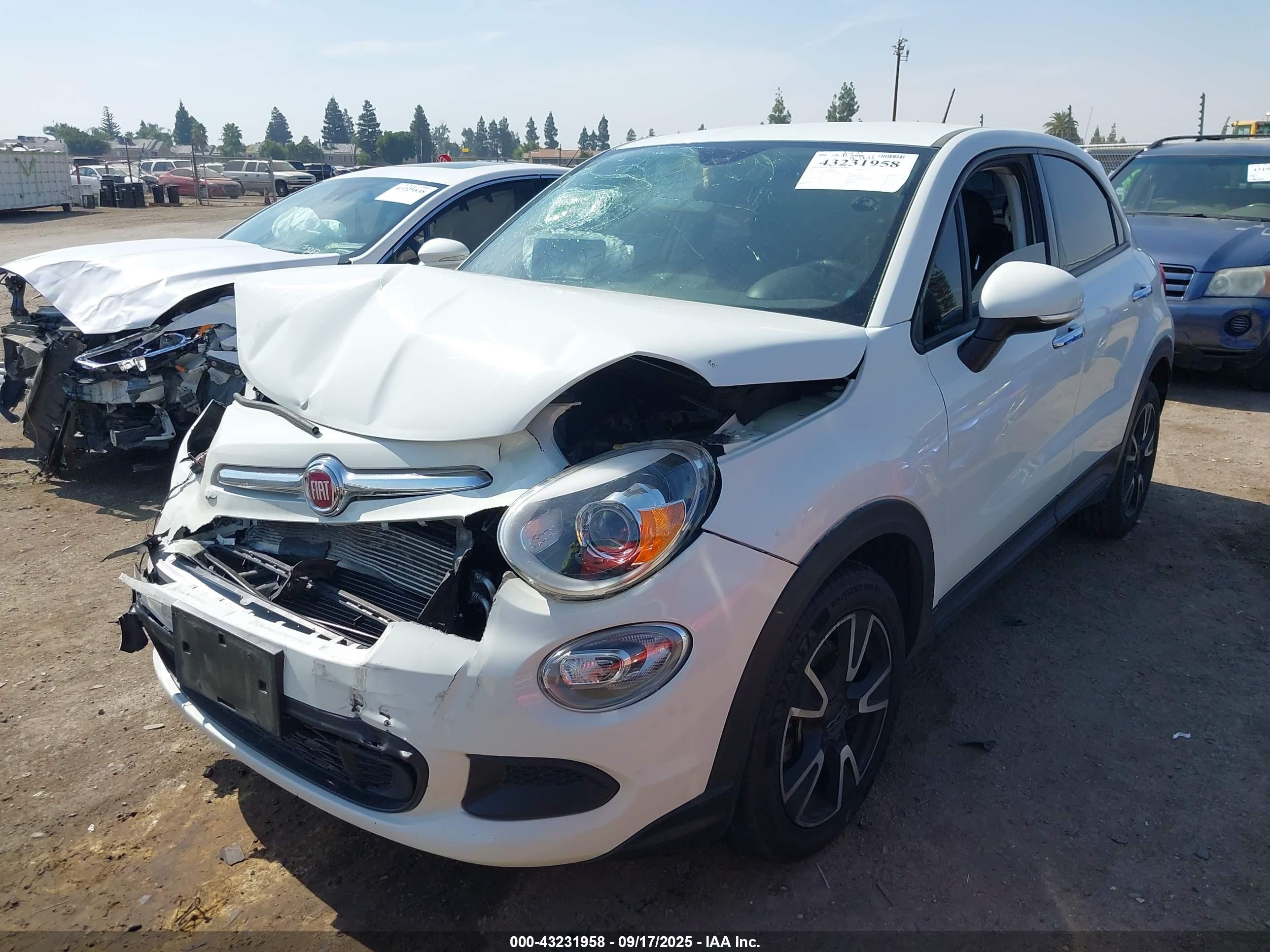 2017 Fiat 500x Pop Fwd White vin: ZFBCFXAB7HP606549