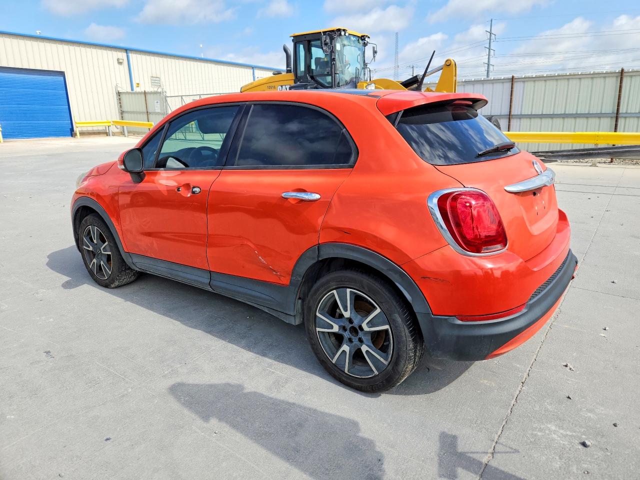 2016 Fiat 500x Easy Orange vin: ZFBCFXBT0GP333845