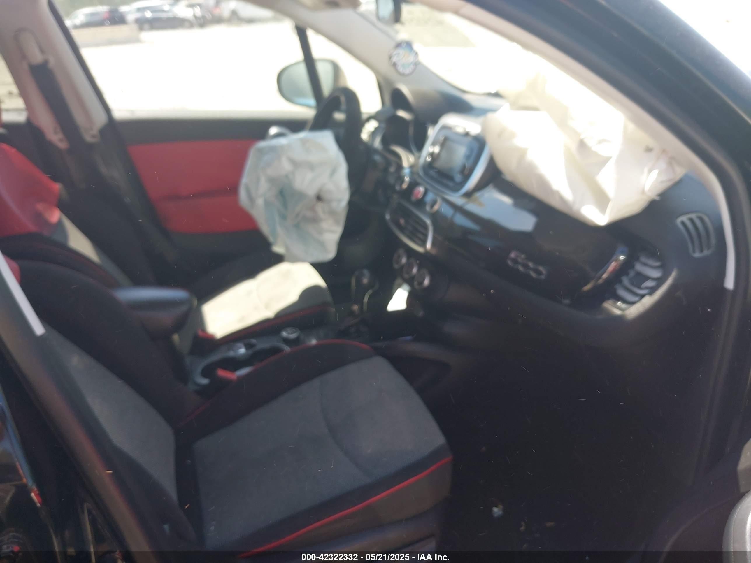 2016 Fiat 500x Easy Черный vin: ZFBCFXBT2GP347927