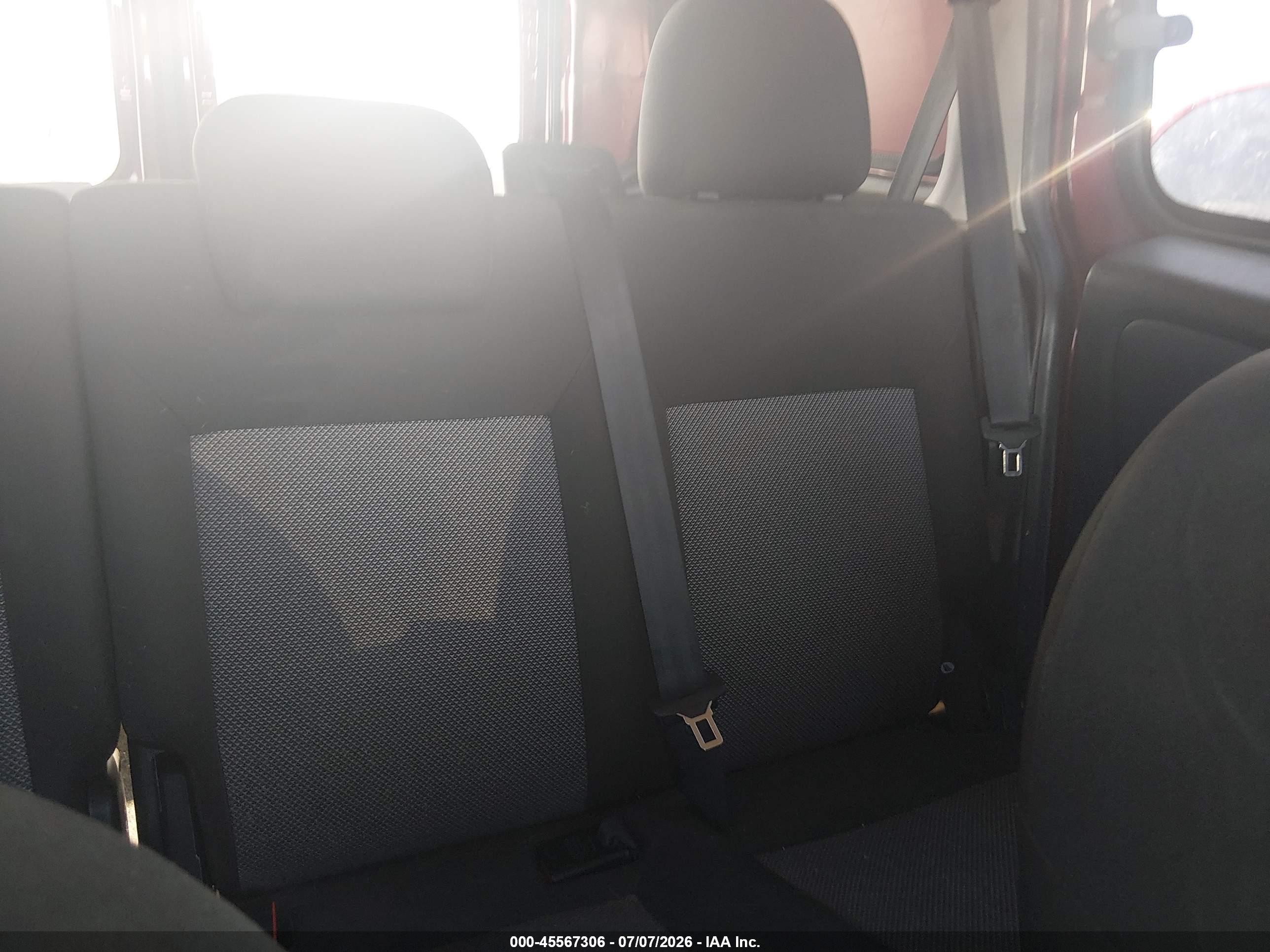 2015 Ram Promaster City Tradesman Maroon vin: ZFBERFAT0F6A90642