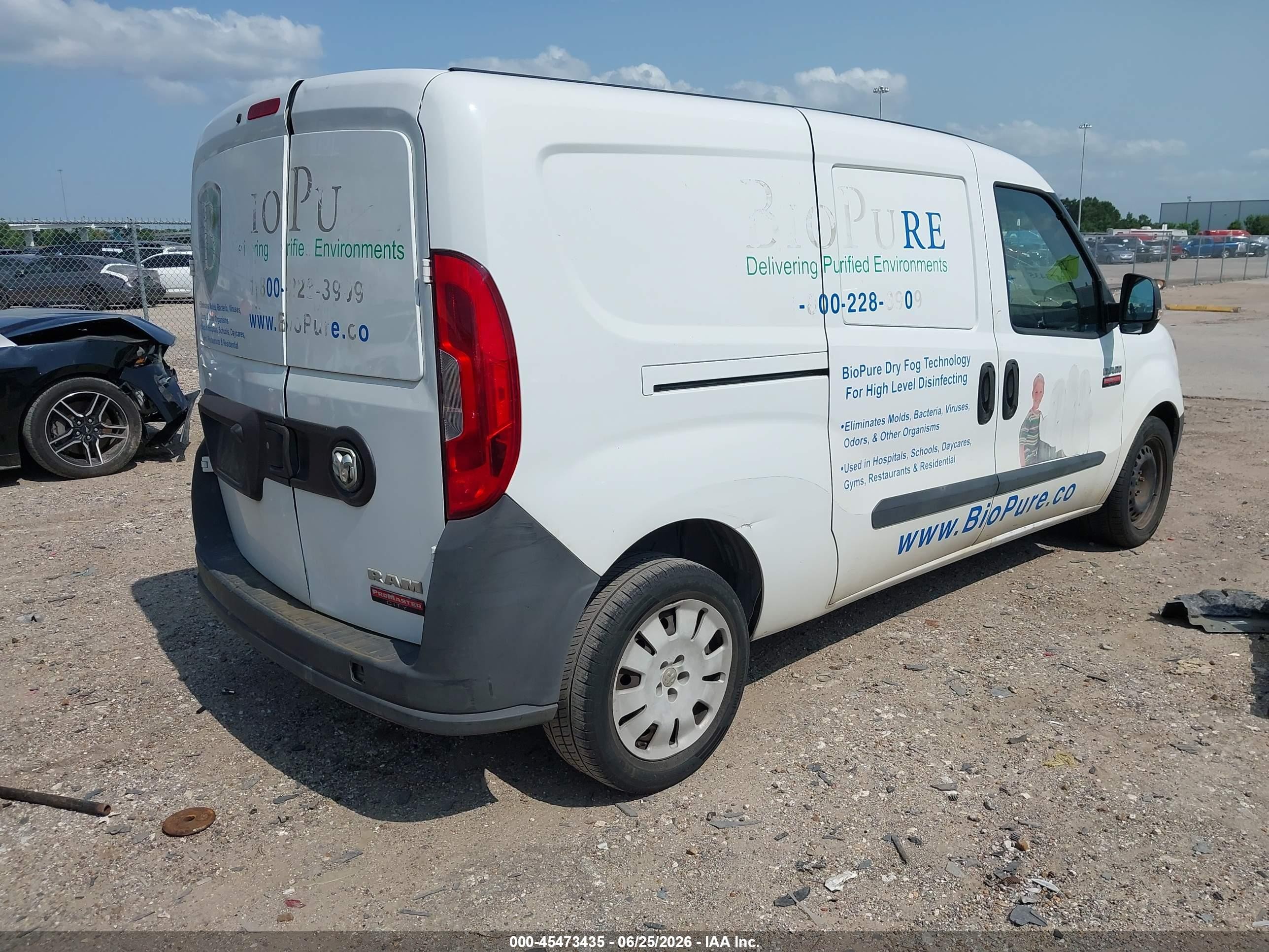 2015 Ram Promaster City Tradesman Белый vin: ZFBERFAT8F6A40880