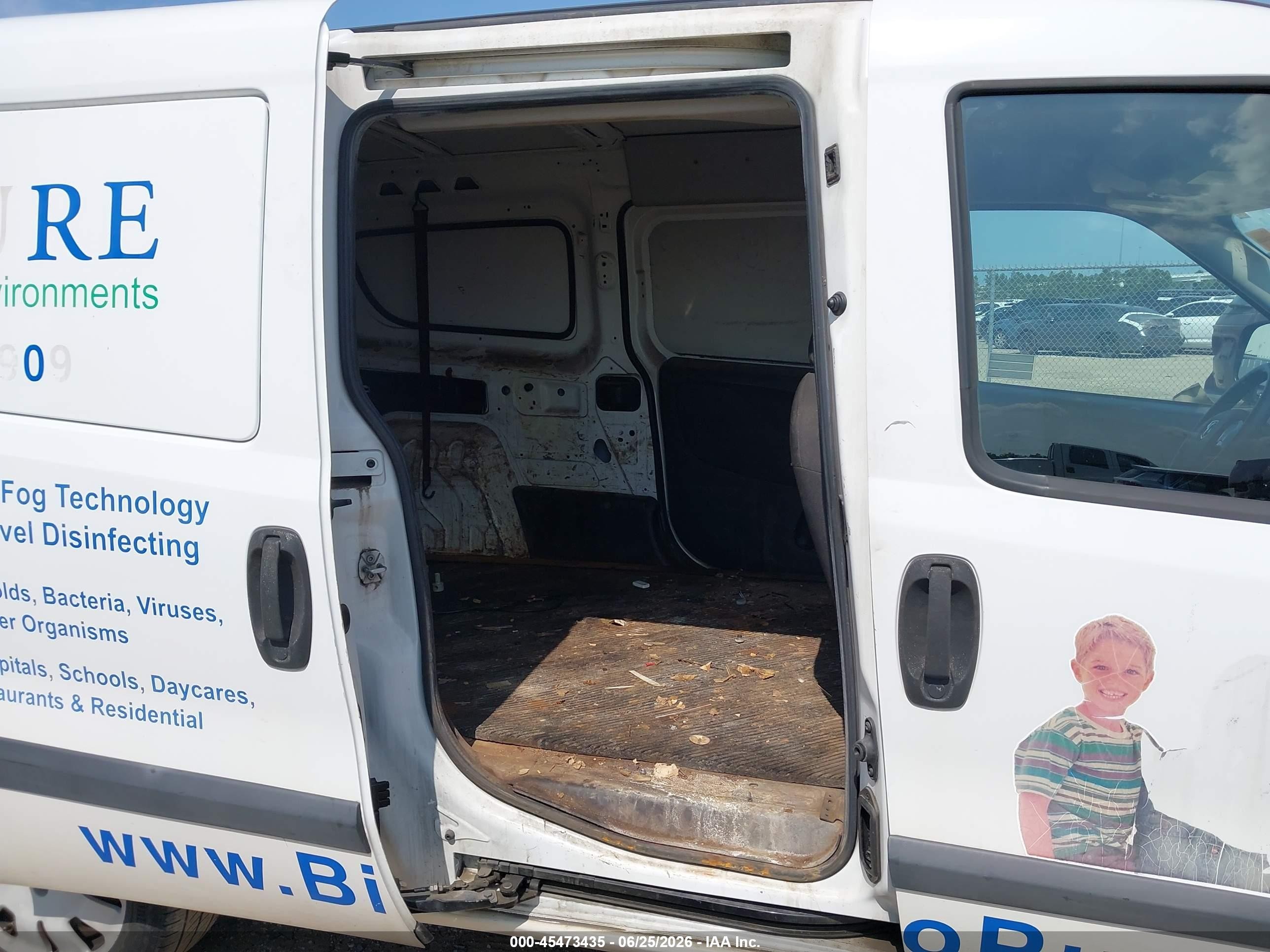 2015 Ram Promaster City Tradesman Белый vin: ZFBERFAT8F6A40880