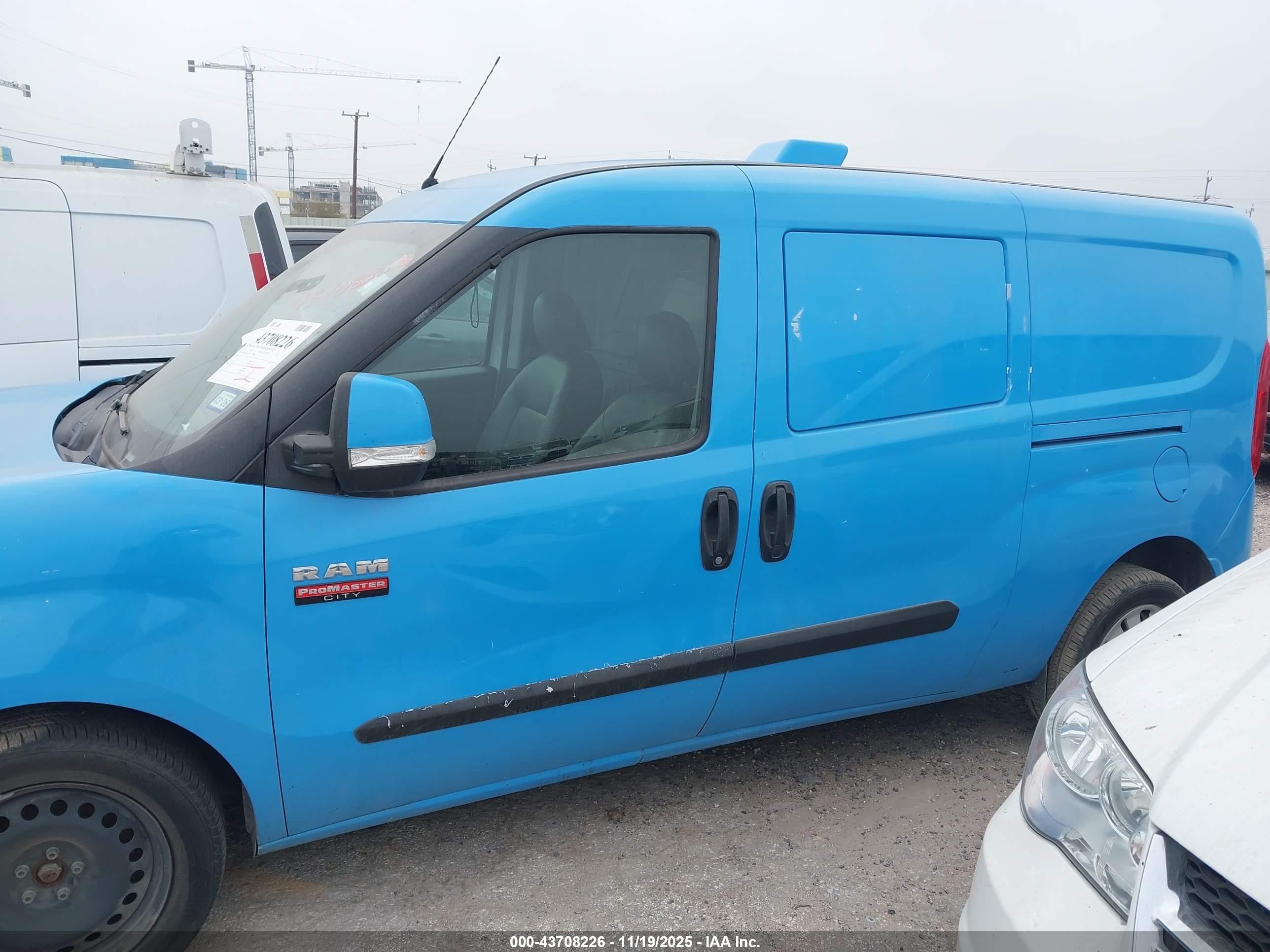 2018 Ram Promaster City Tradesman Slt Blue vin: ZFBERFBB5J6L30330