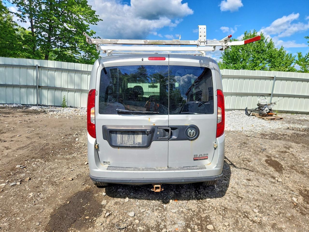 2015 Ram Promaster City Slt Серебряный vin: ZFBERFBT8F6A81766