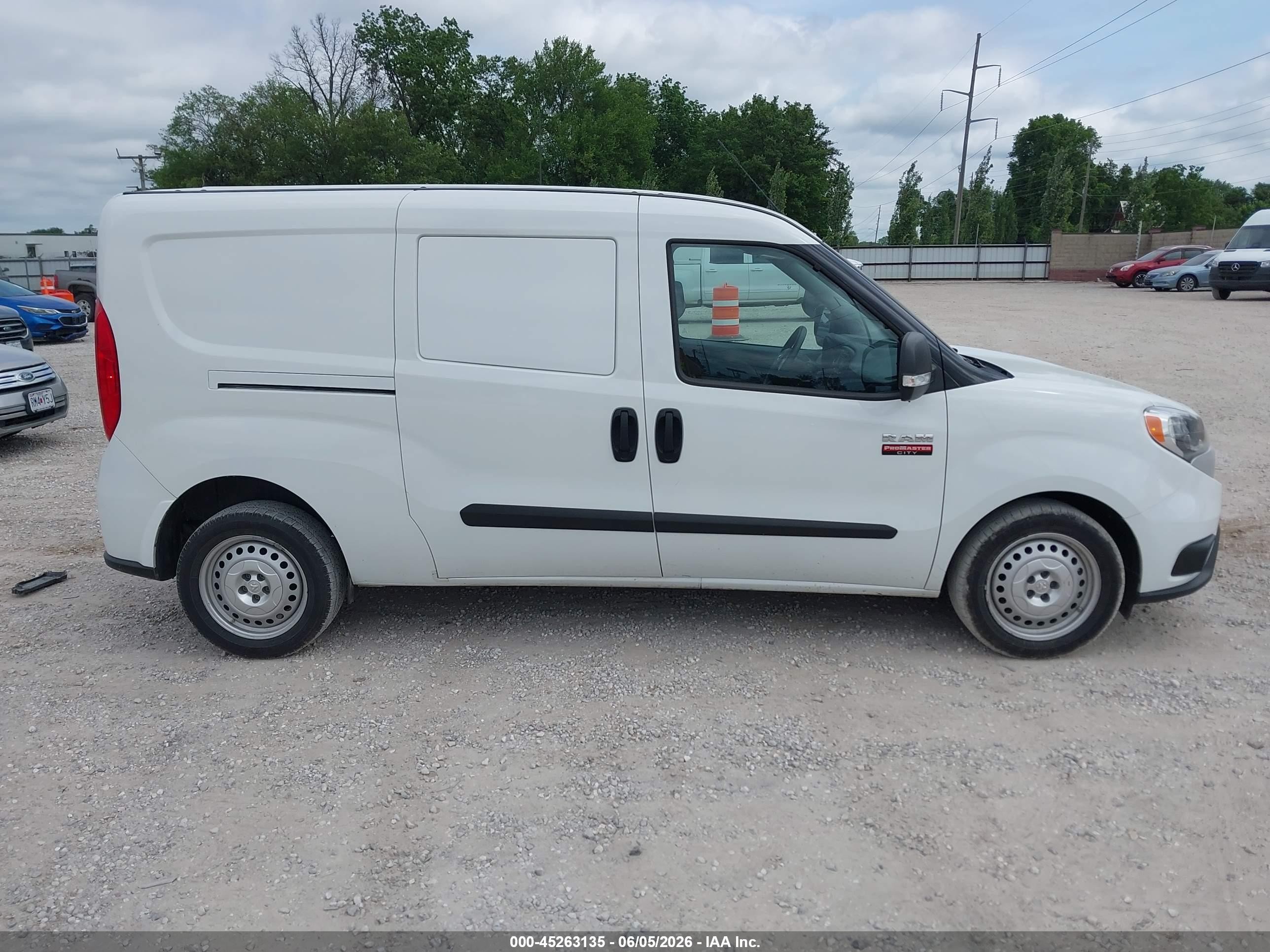 2022 Ram Promaster City Cargo Van White vin: ZFBHRFAB3N6Y21886