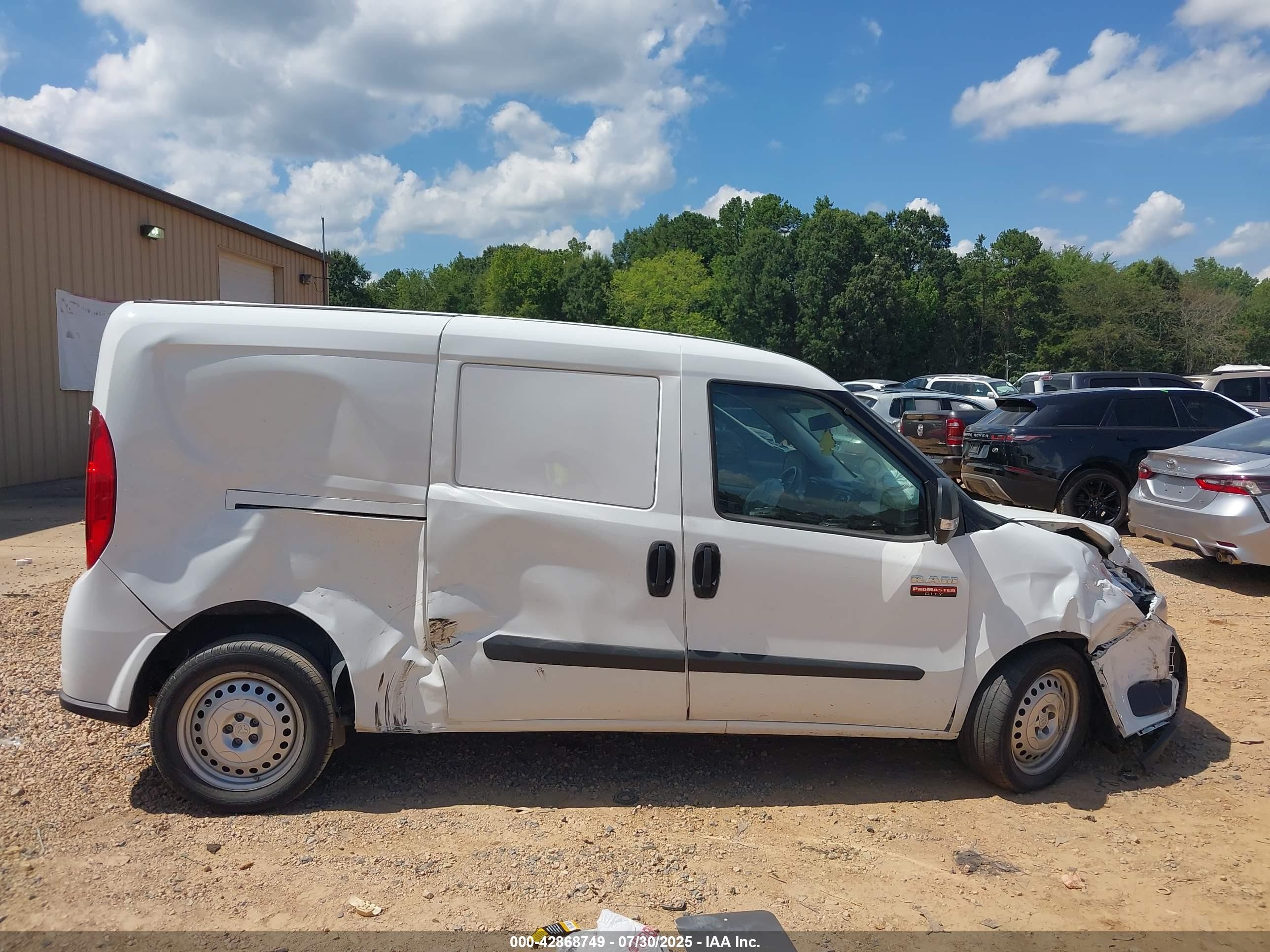2022 Ram Promaster City Cargo Van White vin: ZFBHRFAB5N6W24928