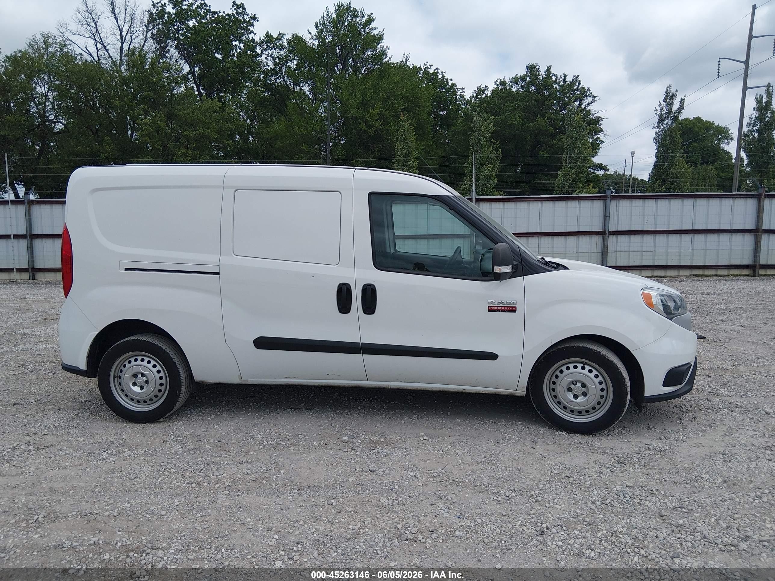 2022 Ram Promaster City Cargo Van White vin: ZFBHRFAB7N6Y21938