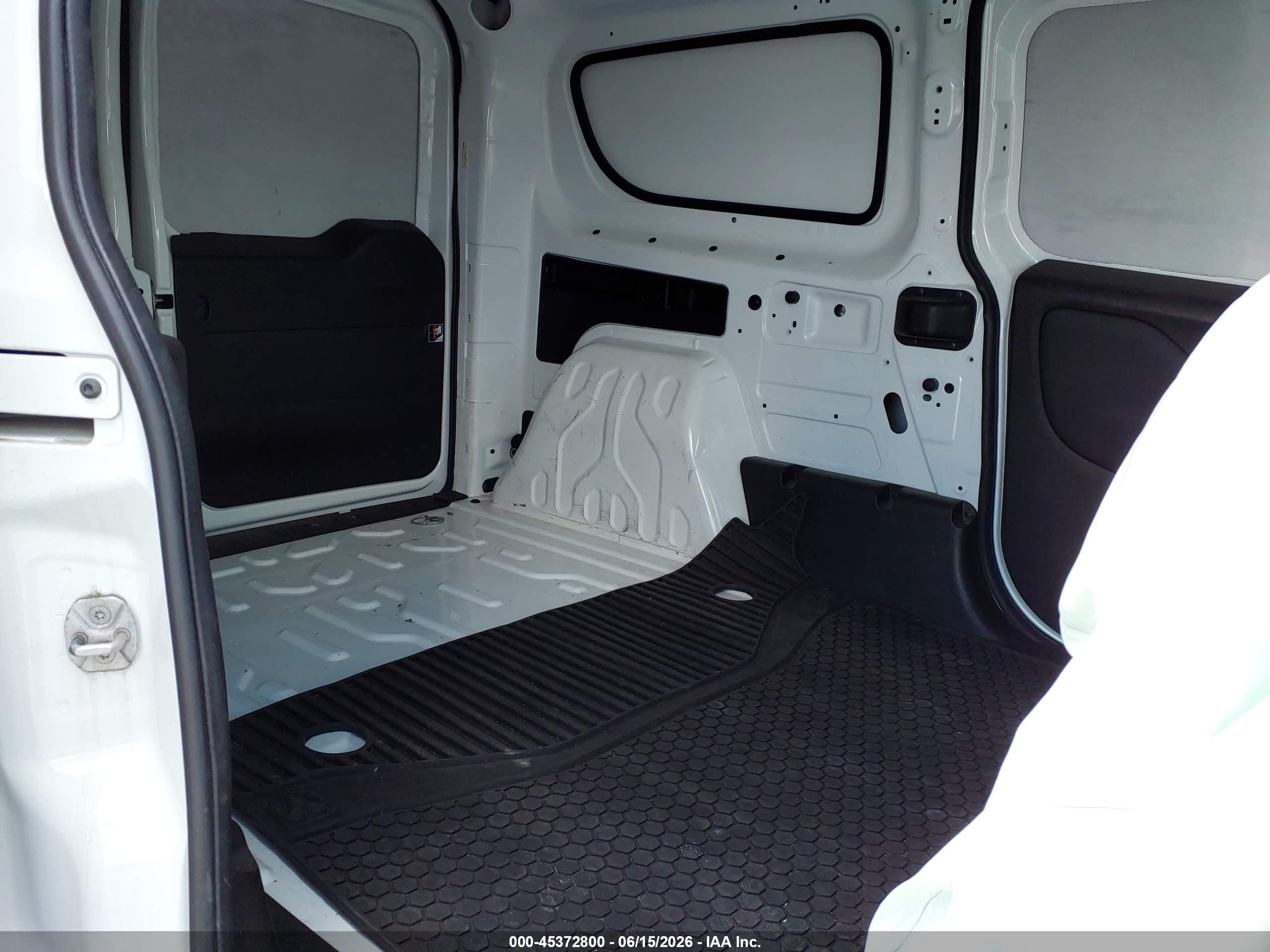 2022 Ram Promaster City Cargo Van White vin: ZFBHRFABXN6W51588