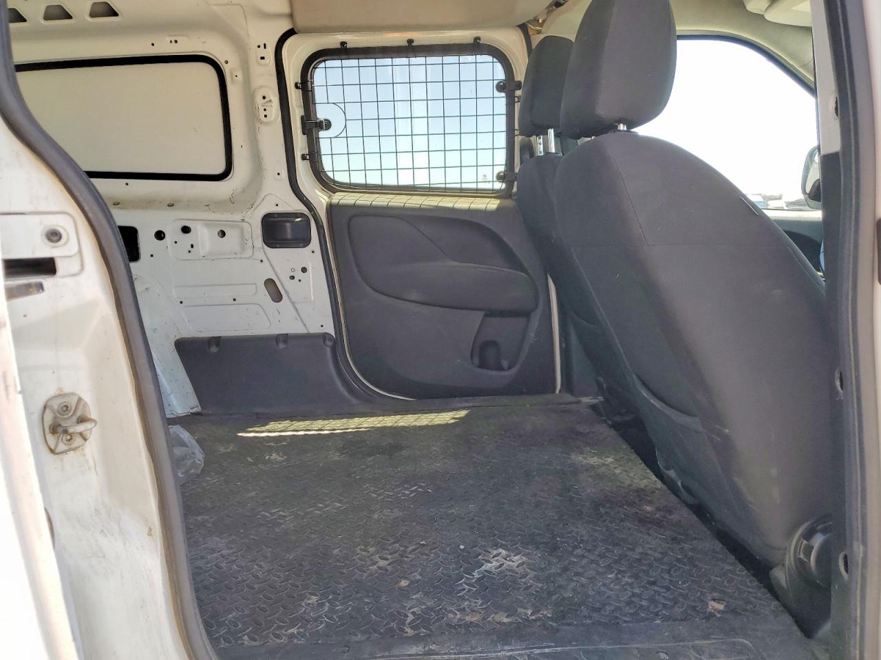 2019 Ram Promaster City Slt Белый vin: ZFBHRFBB8K6M01308