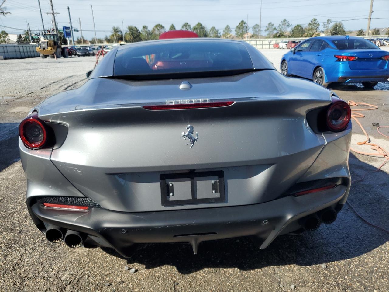 2023 Ferrari Portofino M  Silver vin: ZFF02RPA2P0294865