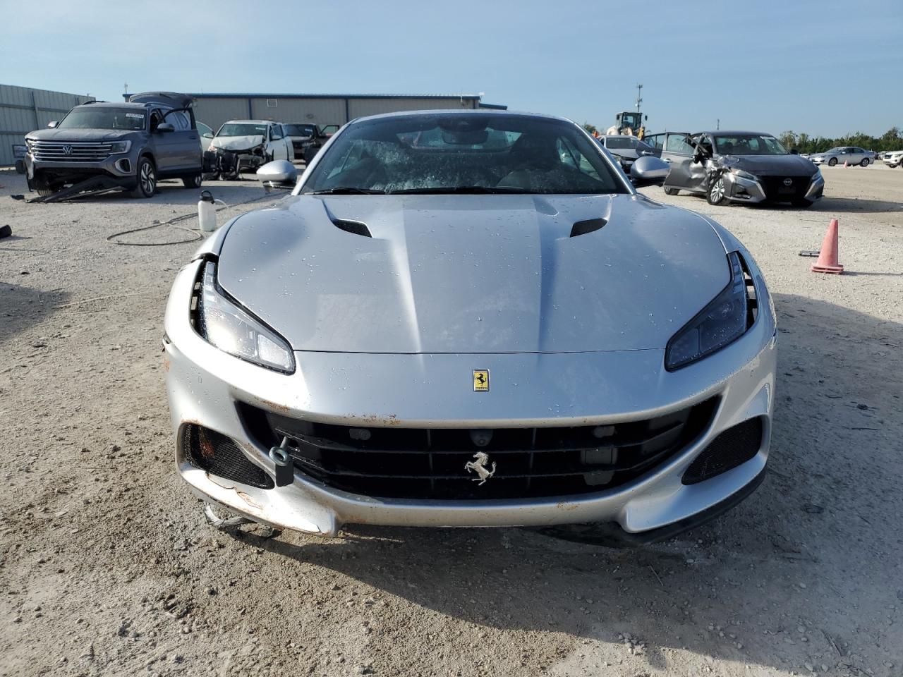 2023 Ferrari Portofino M  Silver vin: ZFF02RPA8P0296832