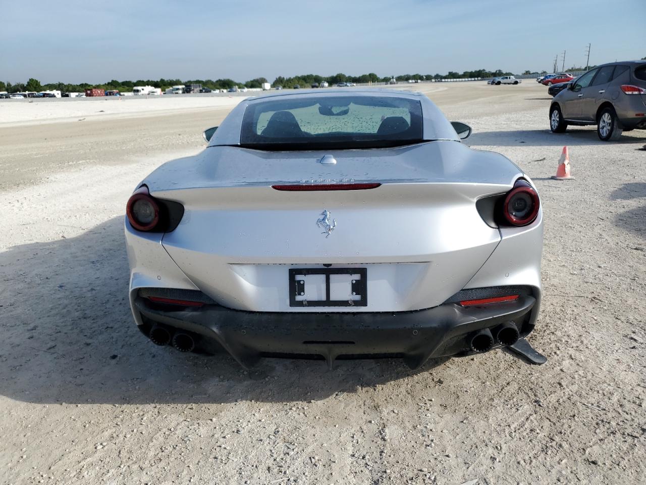 2023 Ferrari Portofino M  Silver vin: ZFF02RPA8P0296832